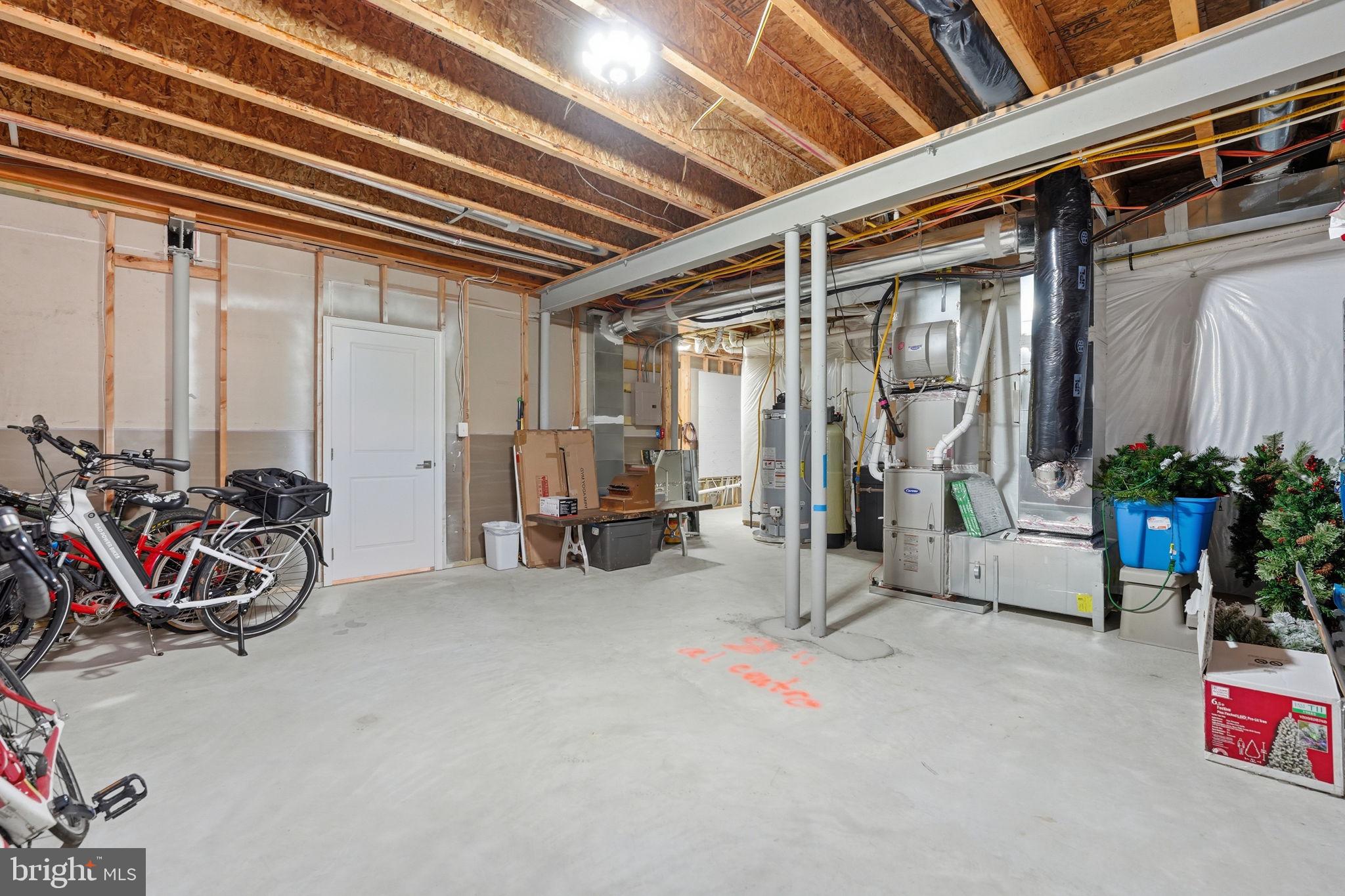 DOMINION VALLEY COUNTRY CLUB - Residential