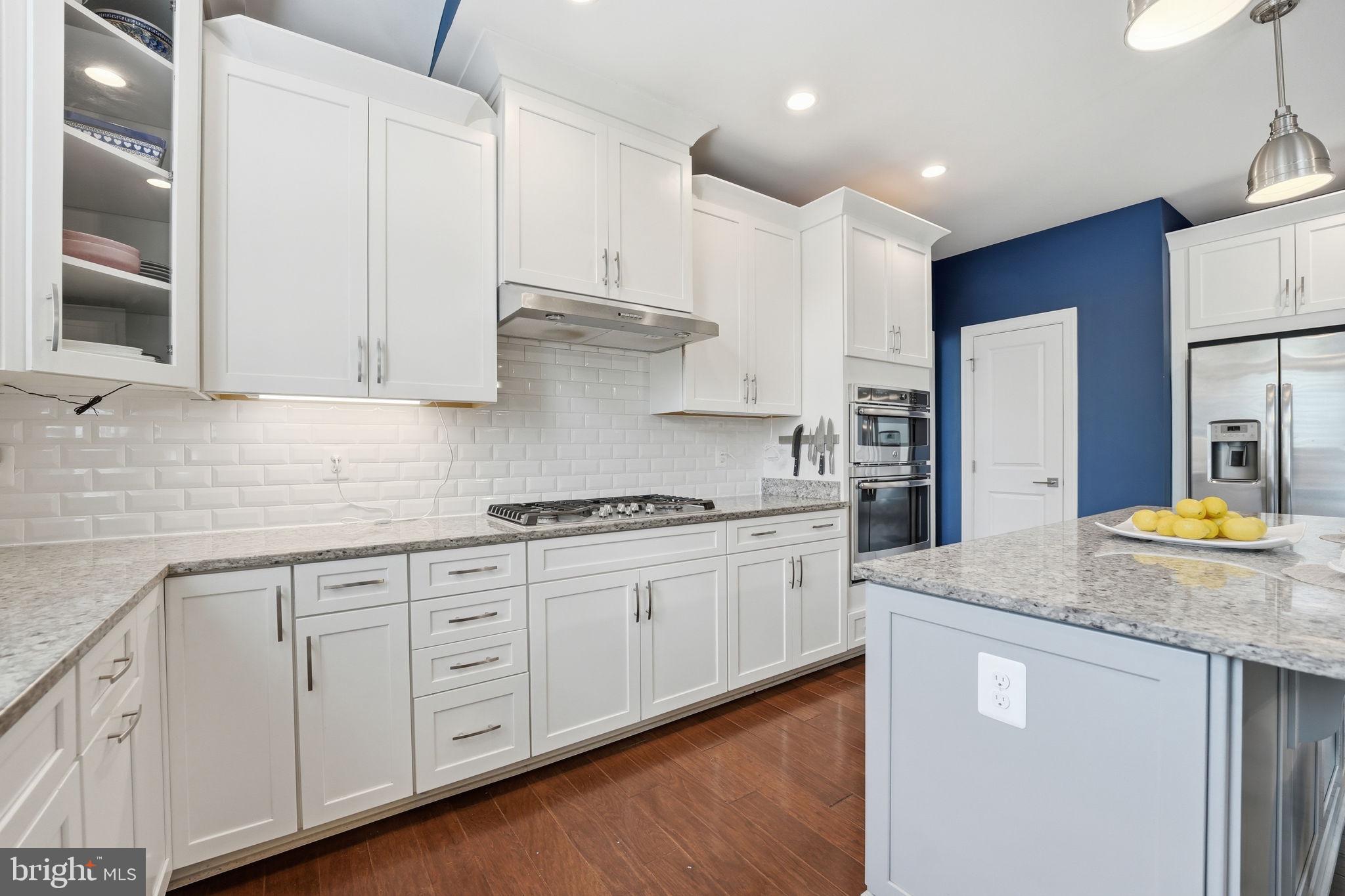 DOMINION VALLEY COUNTRY CLUB - Residential