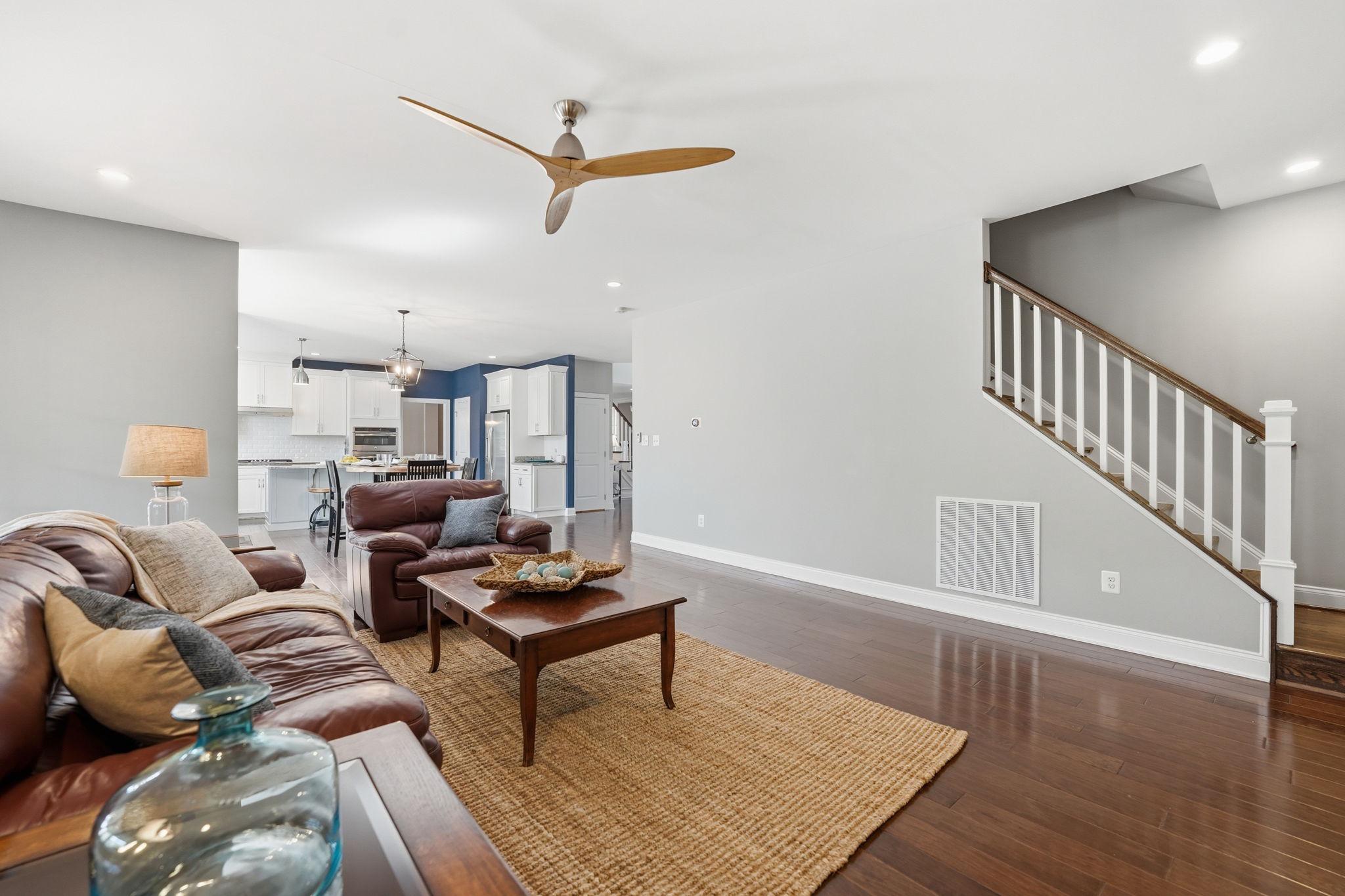 DOMINION VALLEY COUNTRY CLUB - Residential