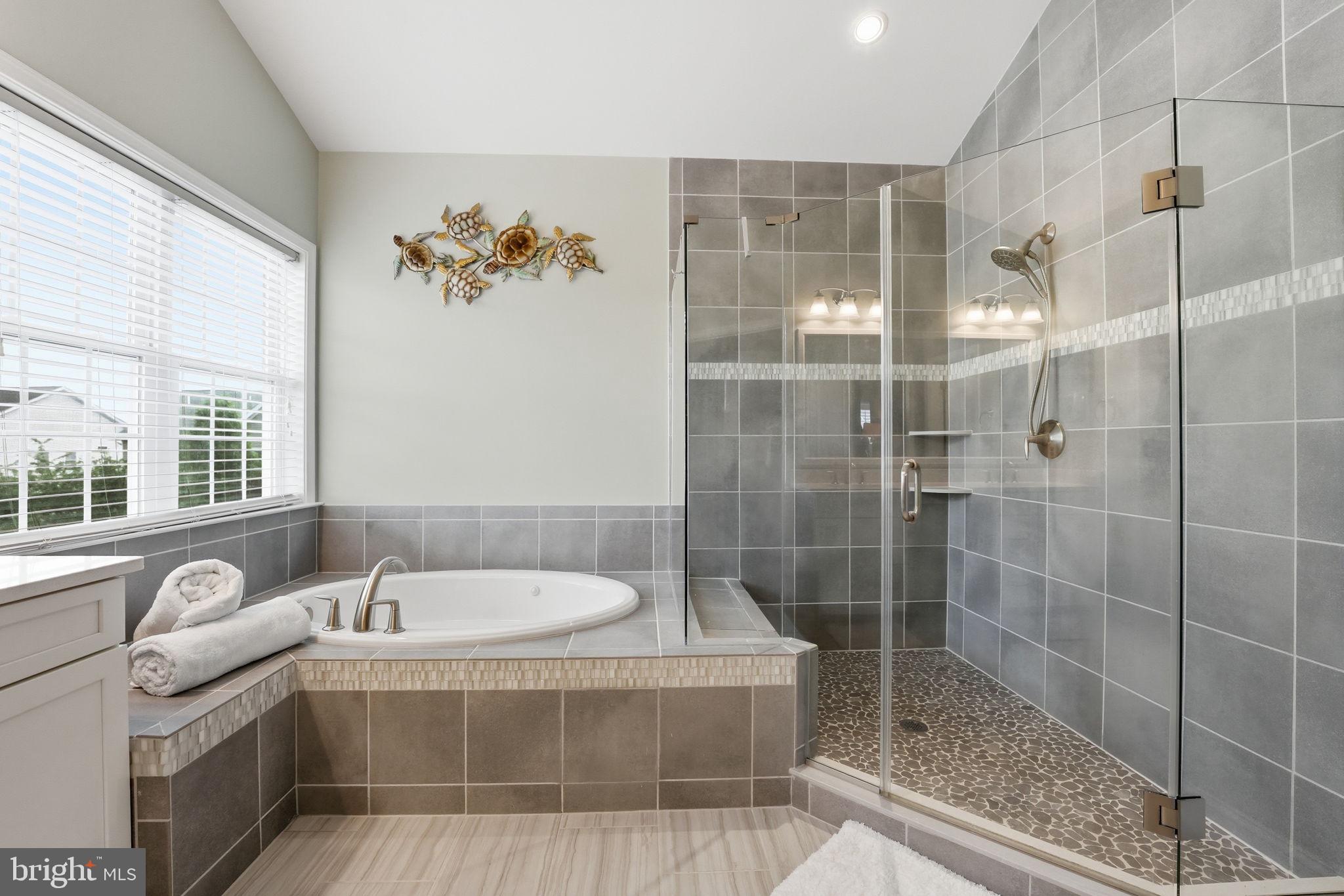 DOMINION VALLEY COUNTRY CLUB - Residential