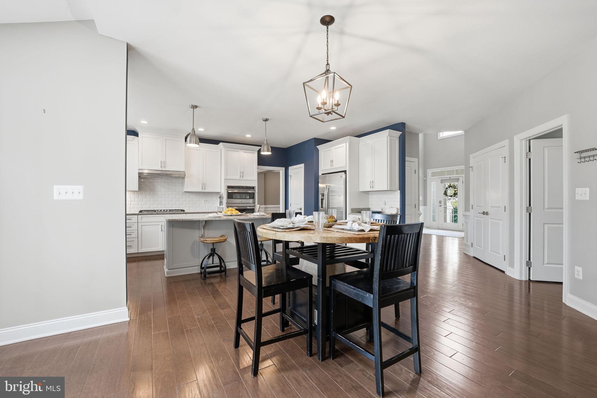 DOMINION VALLEY COUNTRY CLUB - Residential