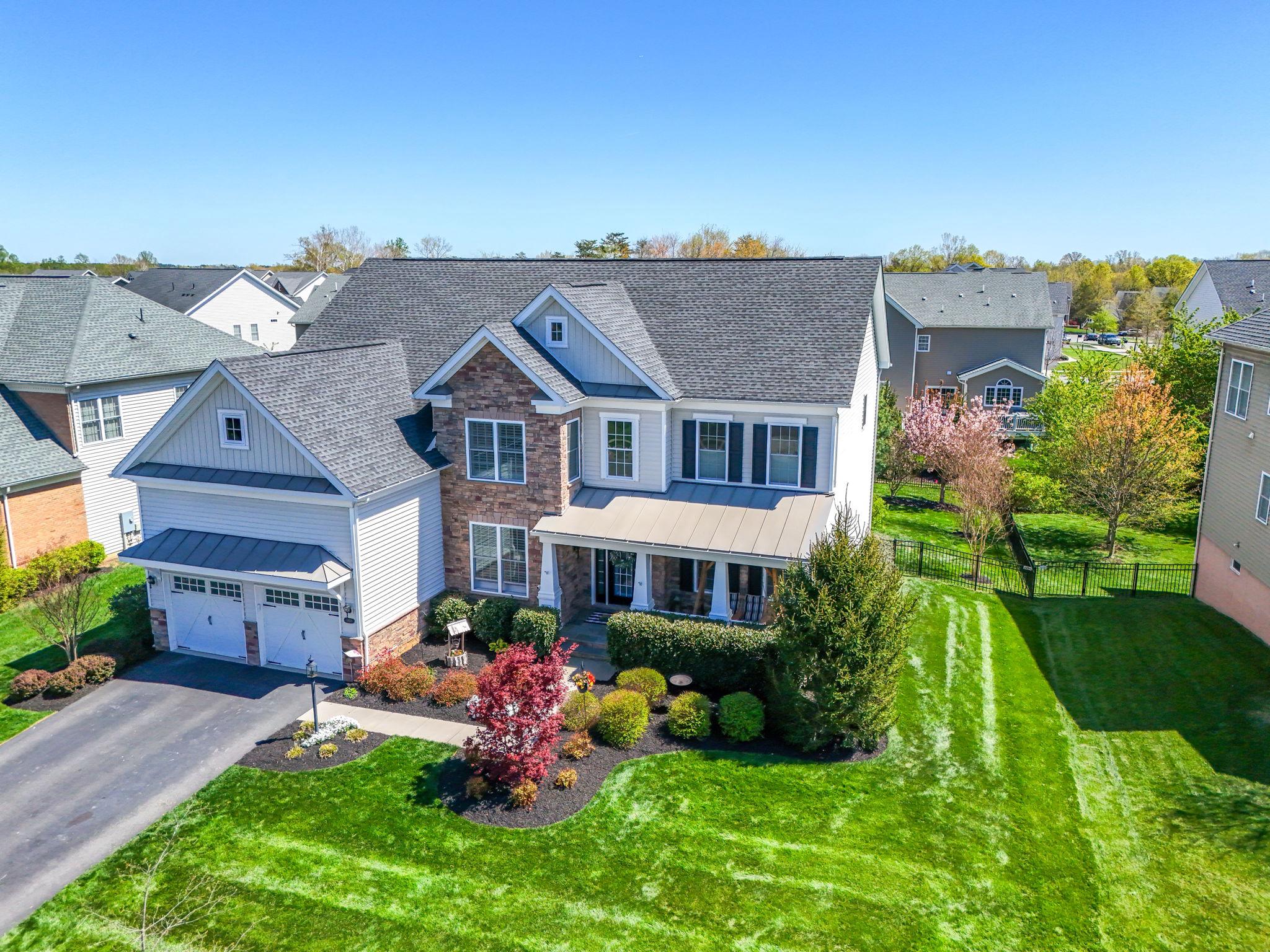 5853 WATERLOO BRIDGE CIRCLE