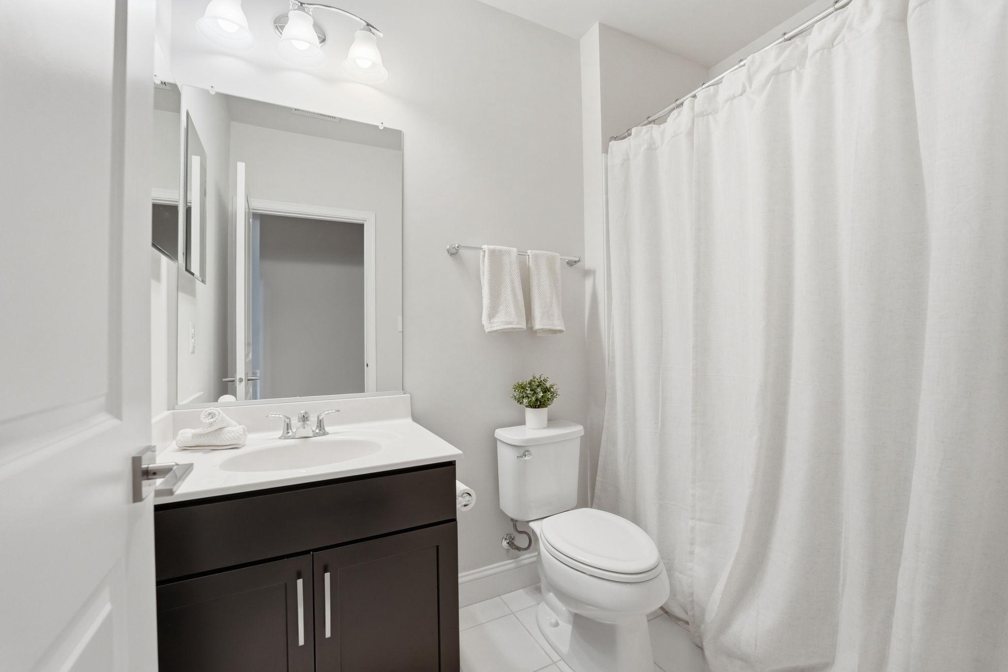 DOMINION VALLEY COUNTRY CLUB - Residential