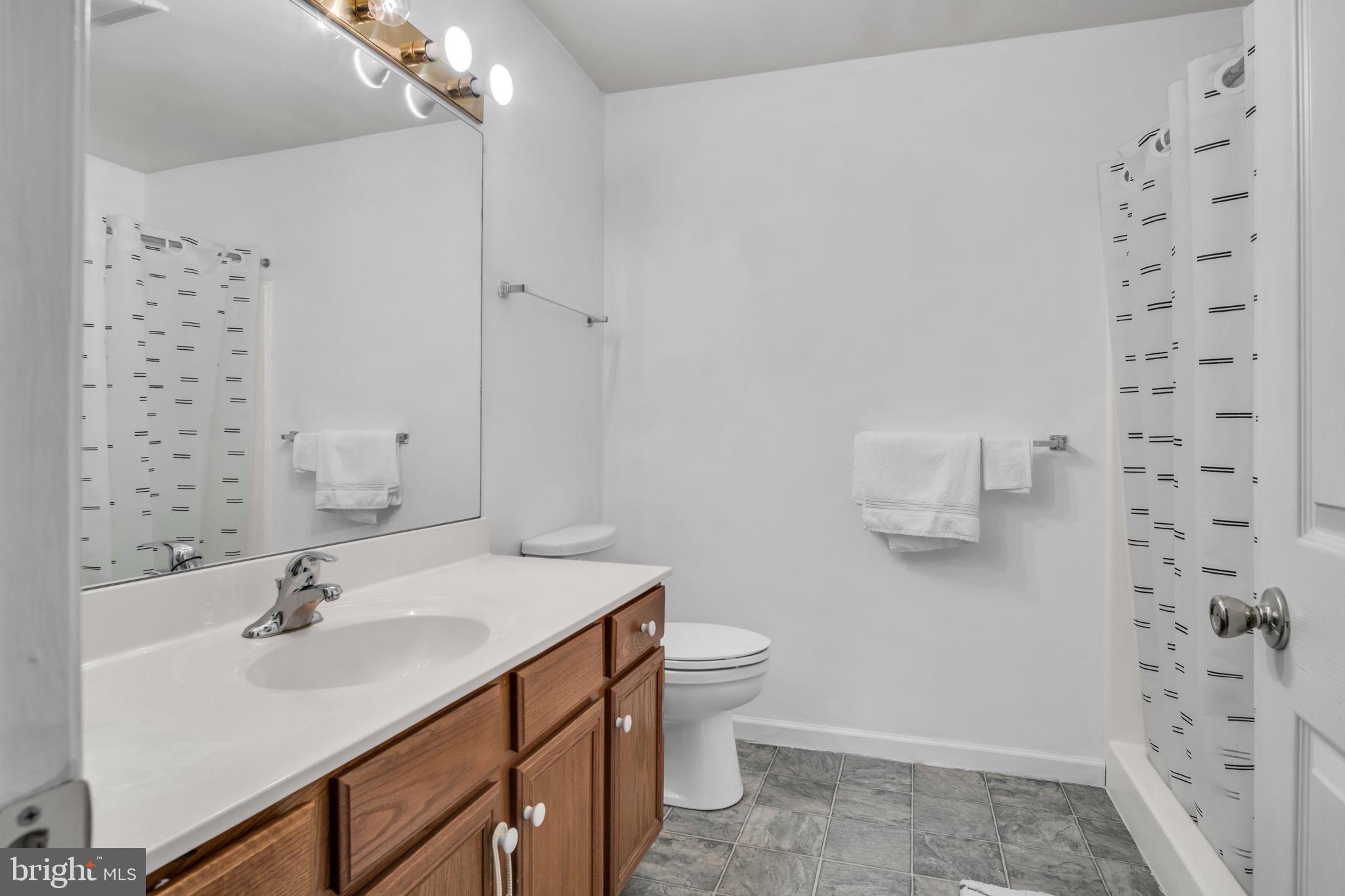 COURTYARDS OF CARLISLE - Residential