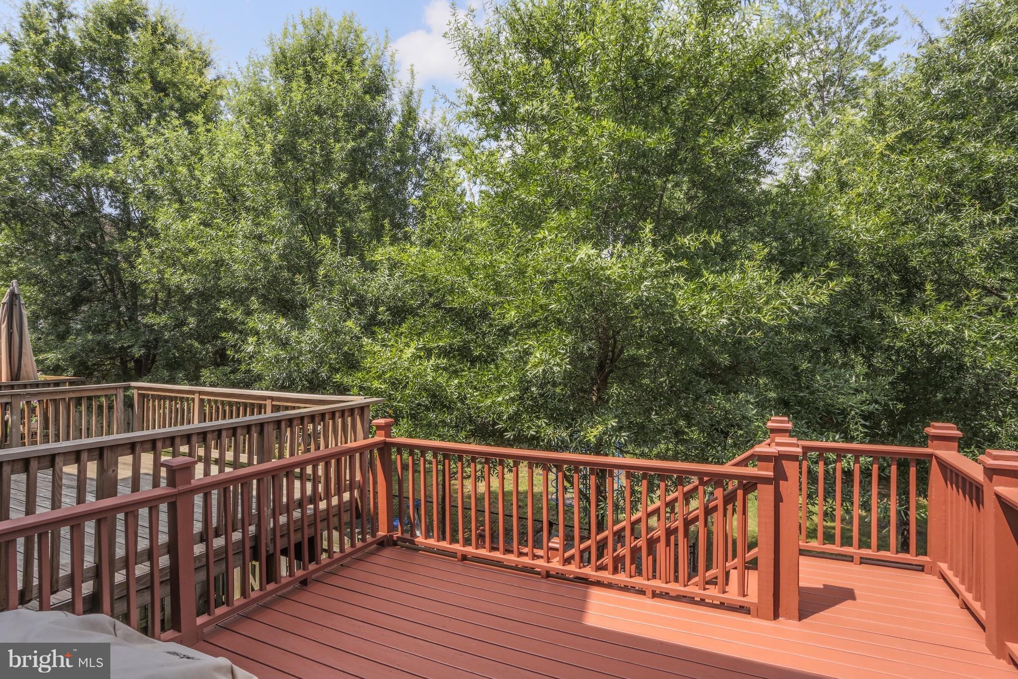 MOUNT VERNON TOWNES - Residential