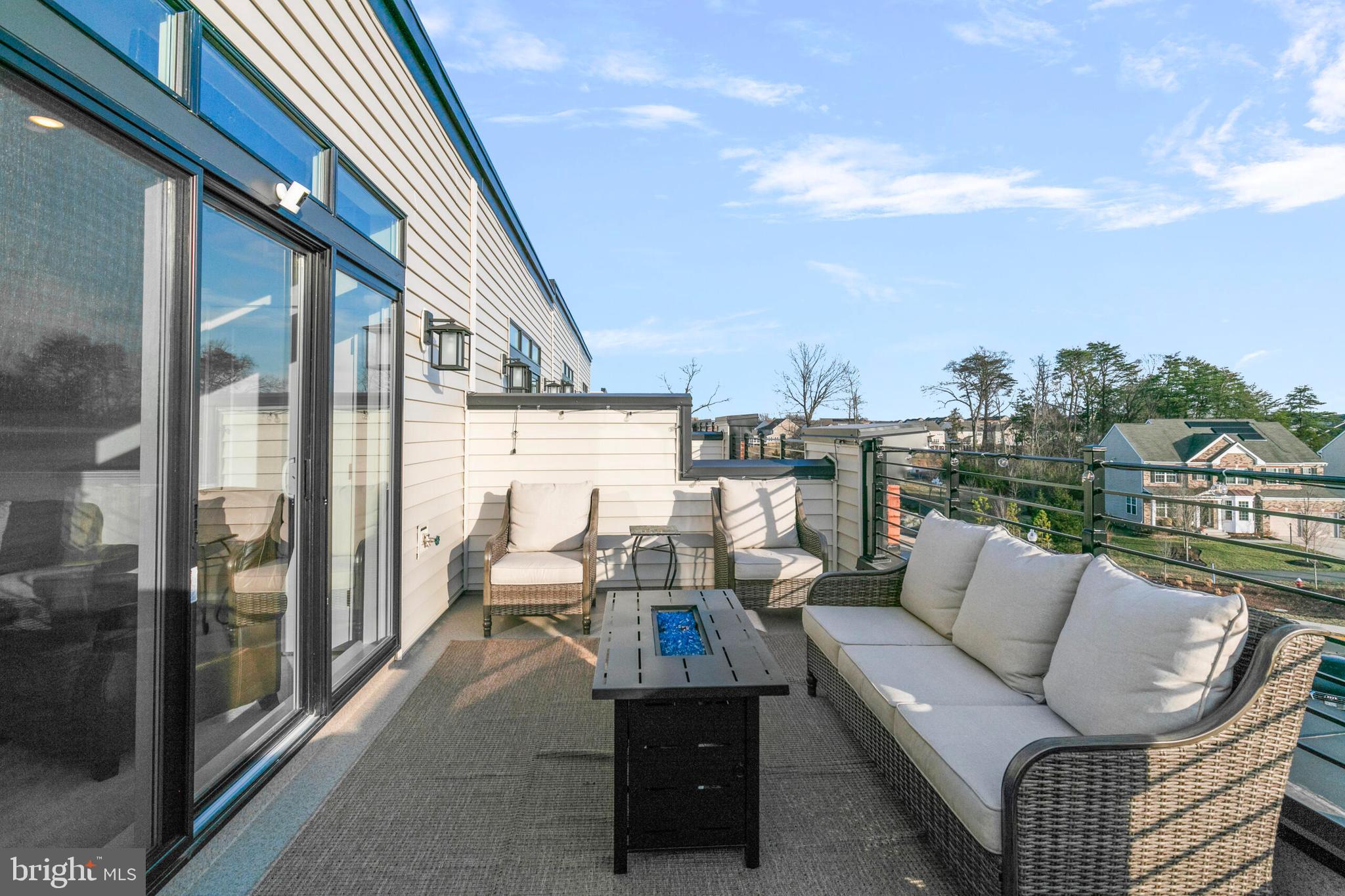 DOWNTOWN BRAMBLETON - Residential