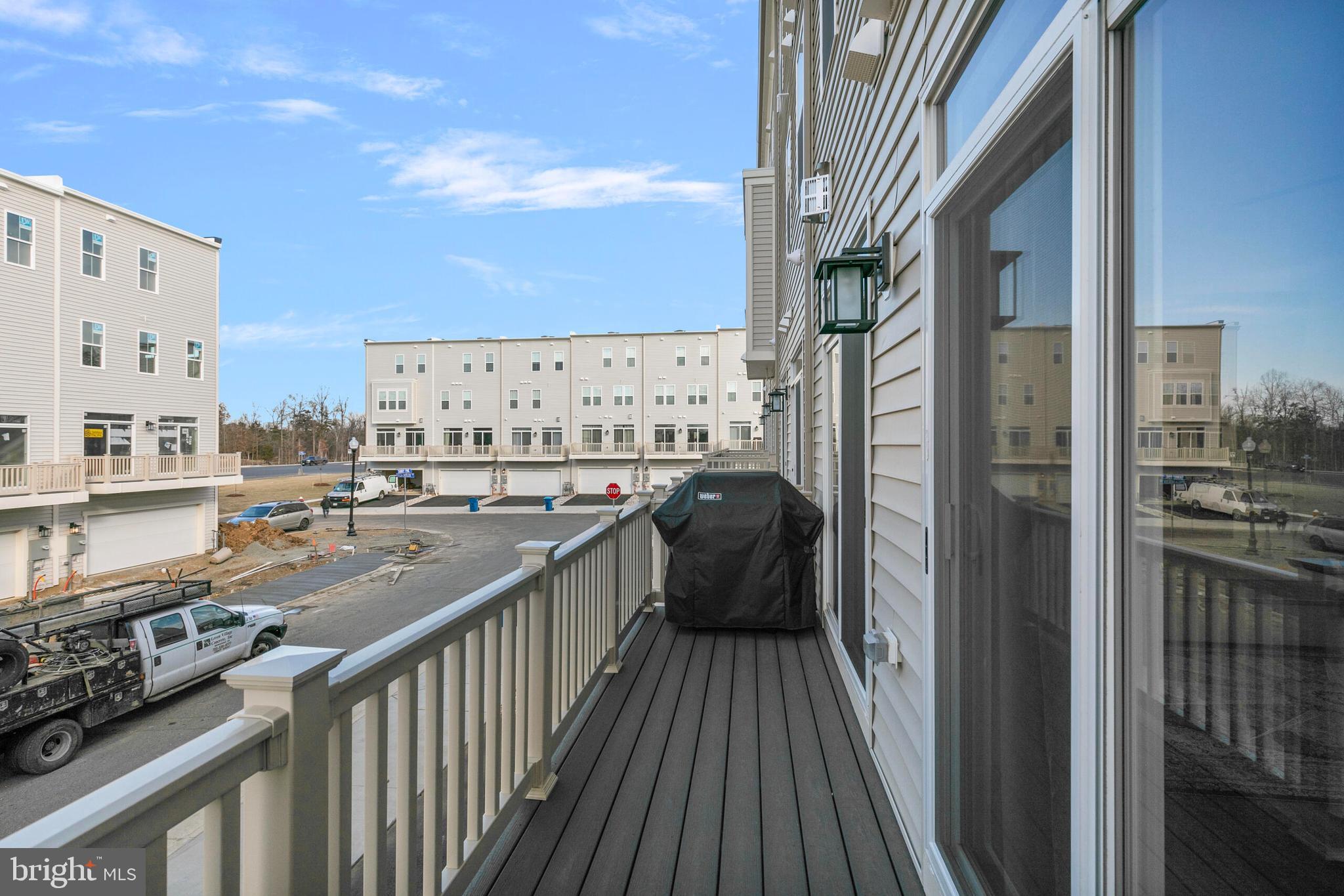 DOWNTOWN BRAMBLETON - Residential