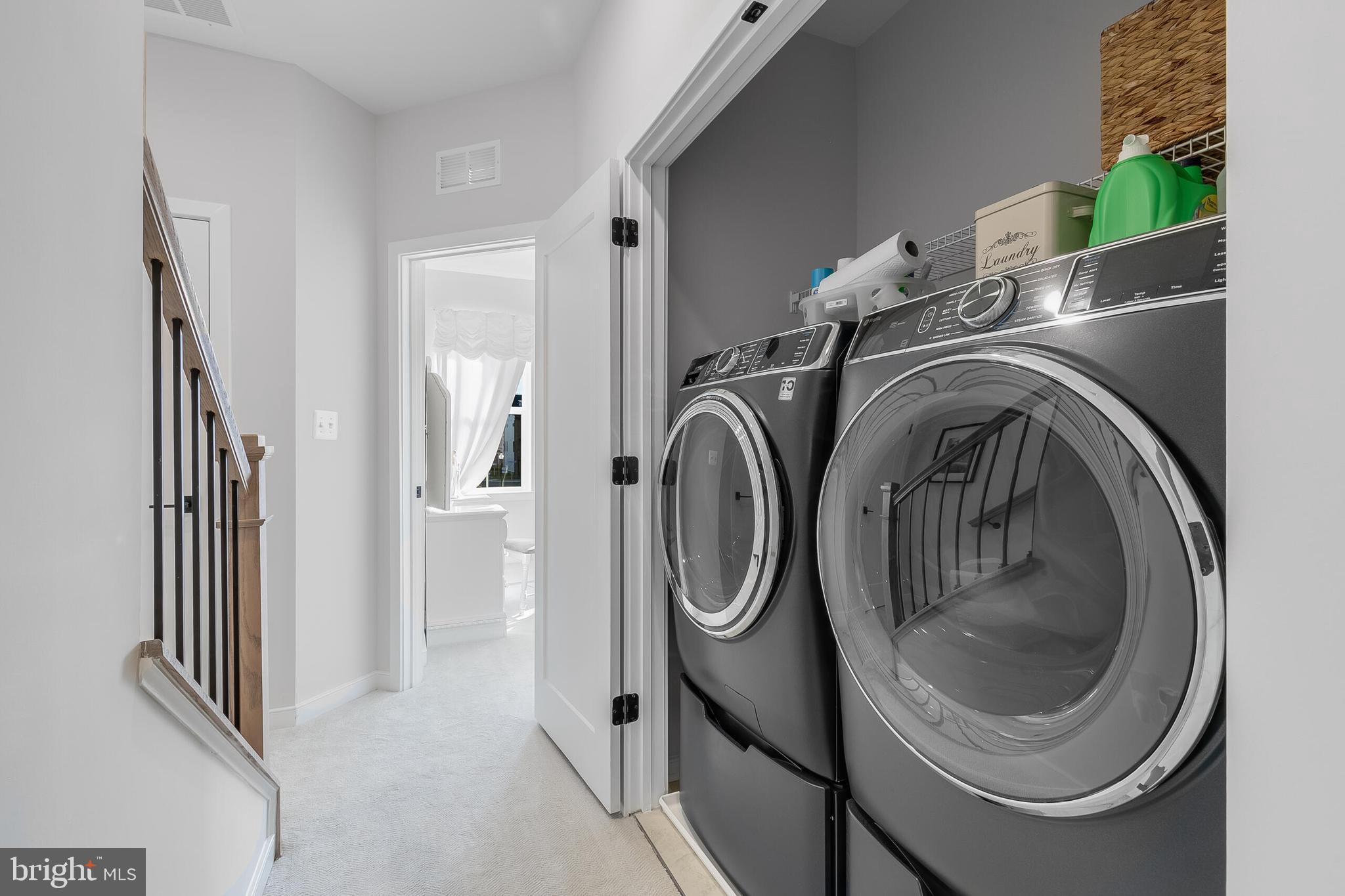 DOWNTOWN BRAMBLETON - Residential