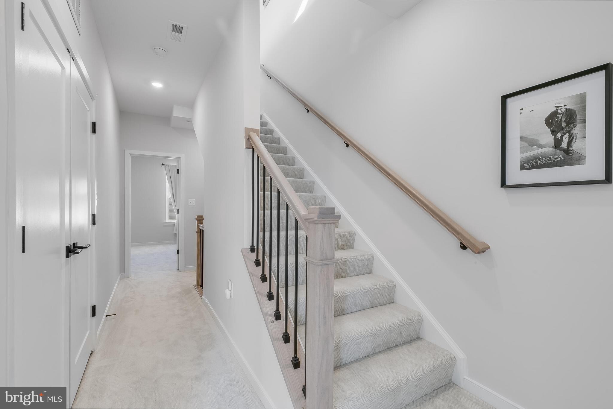 DOWNTOWN BRAMBLETON - Residential