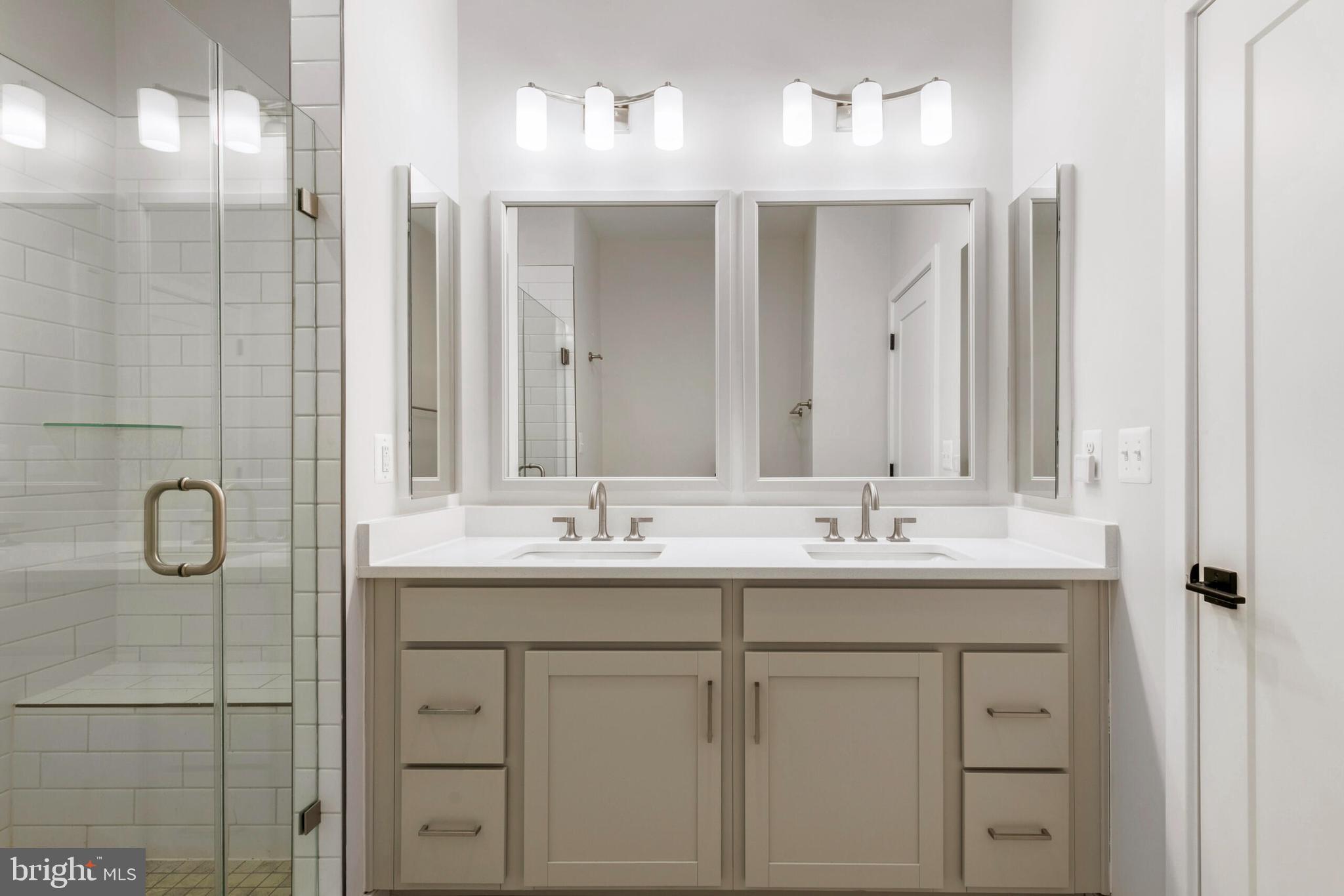 DOWNTOWN BRAMBLETON - Residential