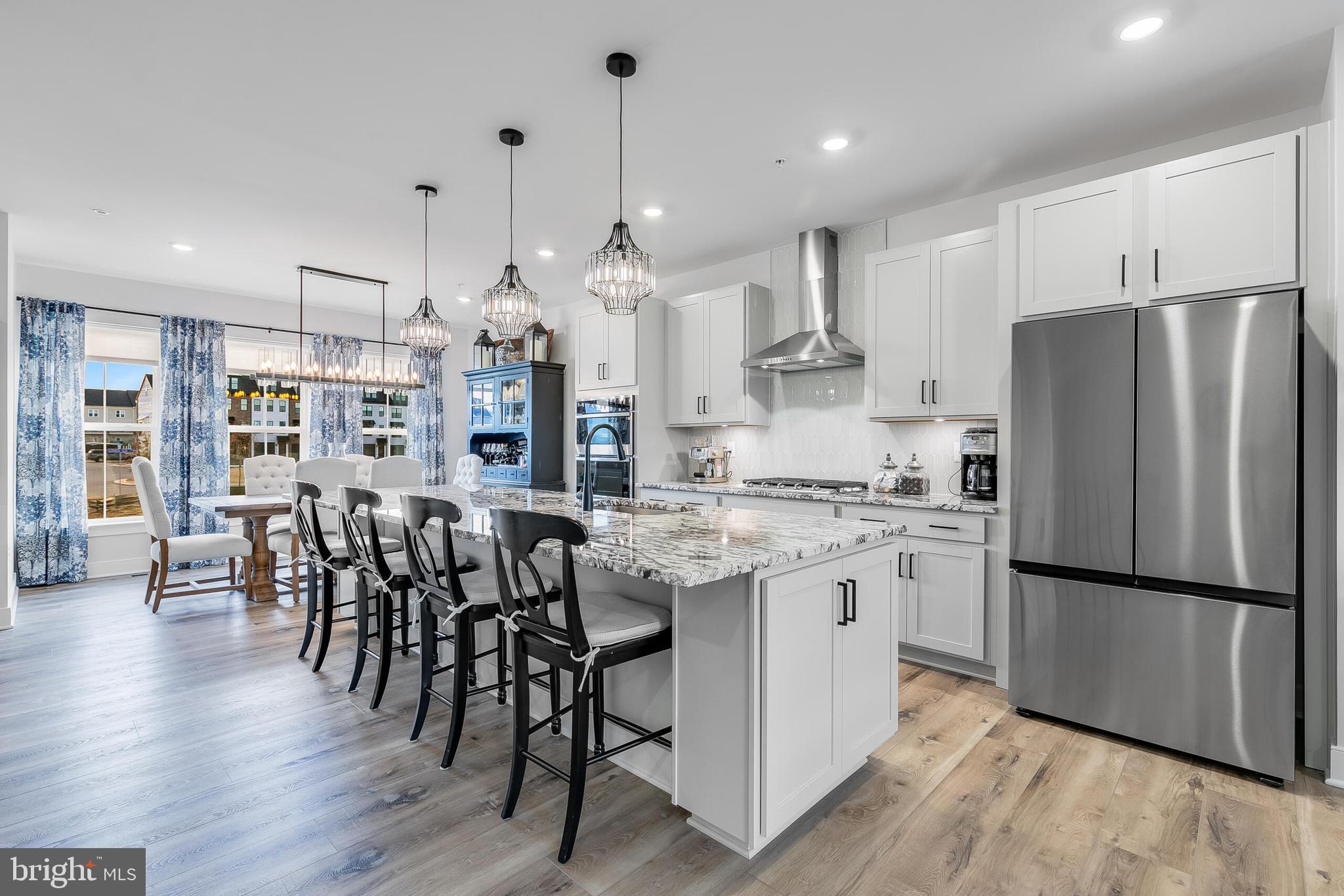 DOWNTOWN BRAMBLETON - Residential