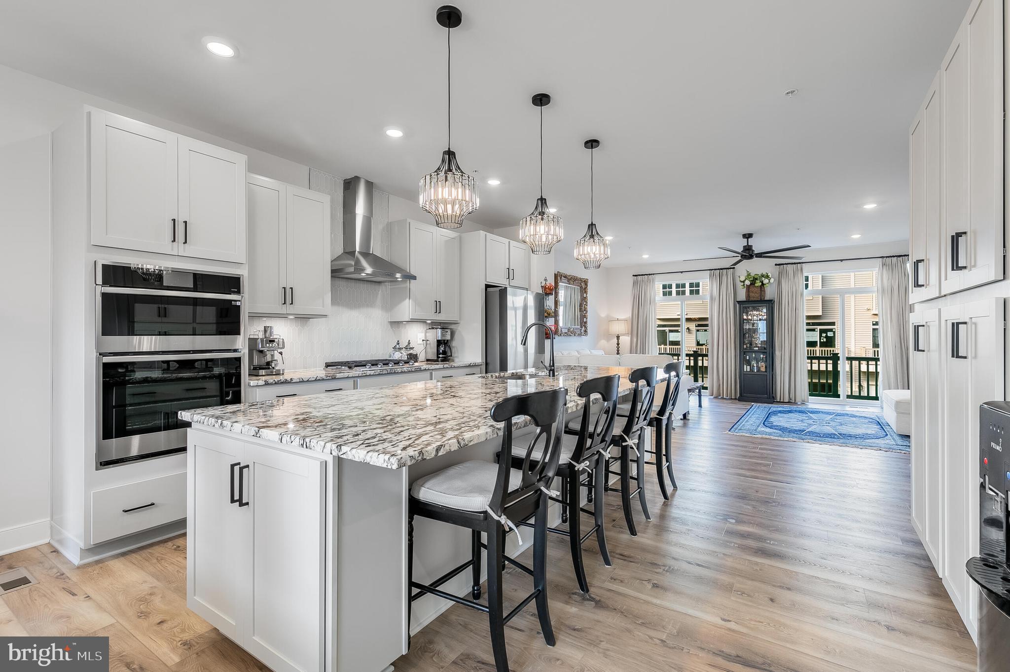 DOWNTOWN BRAMBLETON - Residential