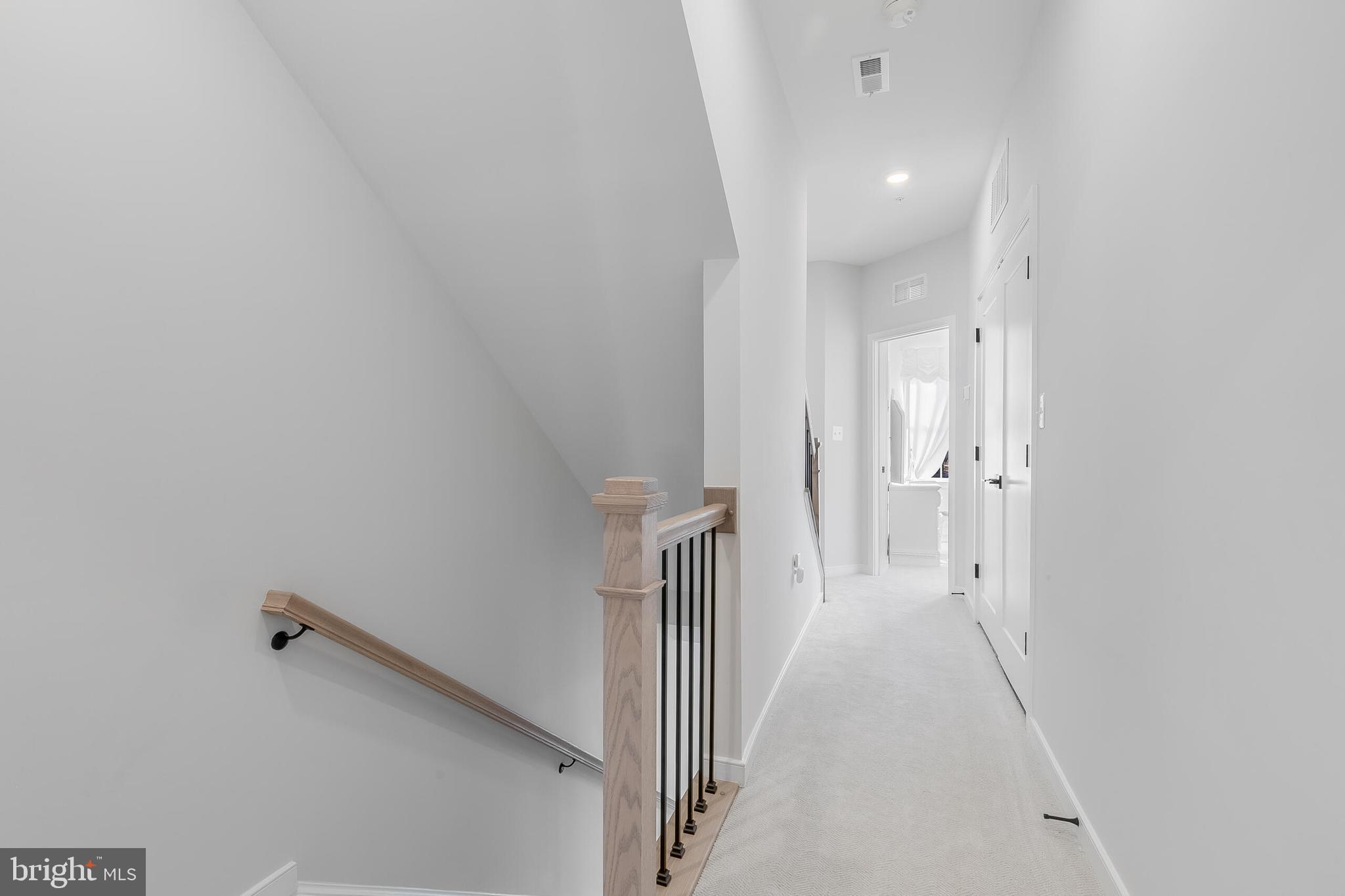 DOWNTOWN BRAMBLETON - Residential