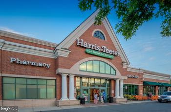 DOWNTOWN BRAMBLETON - Residential