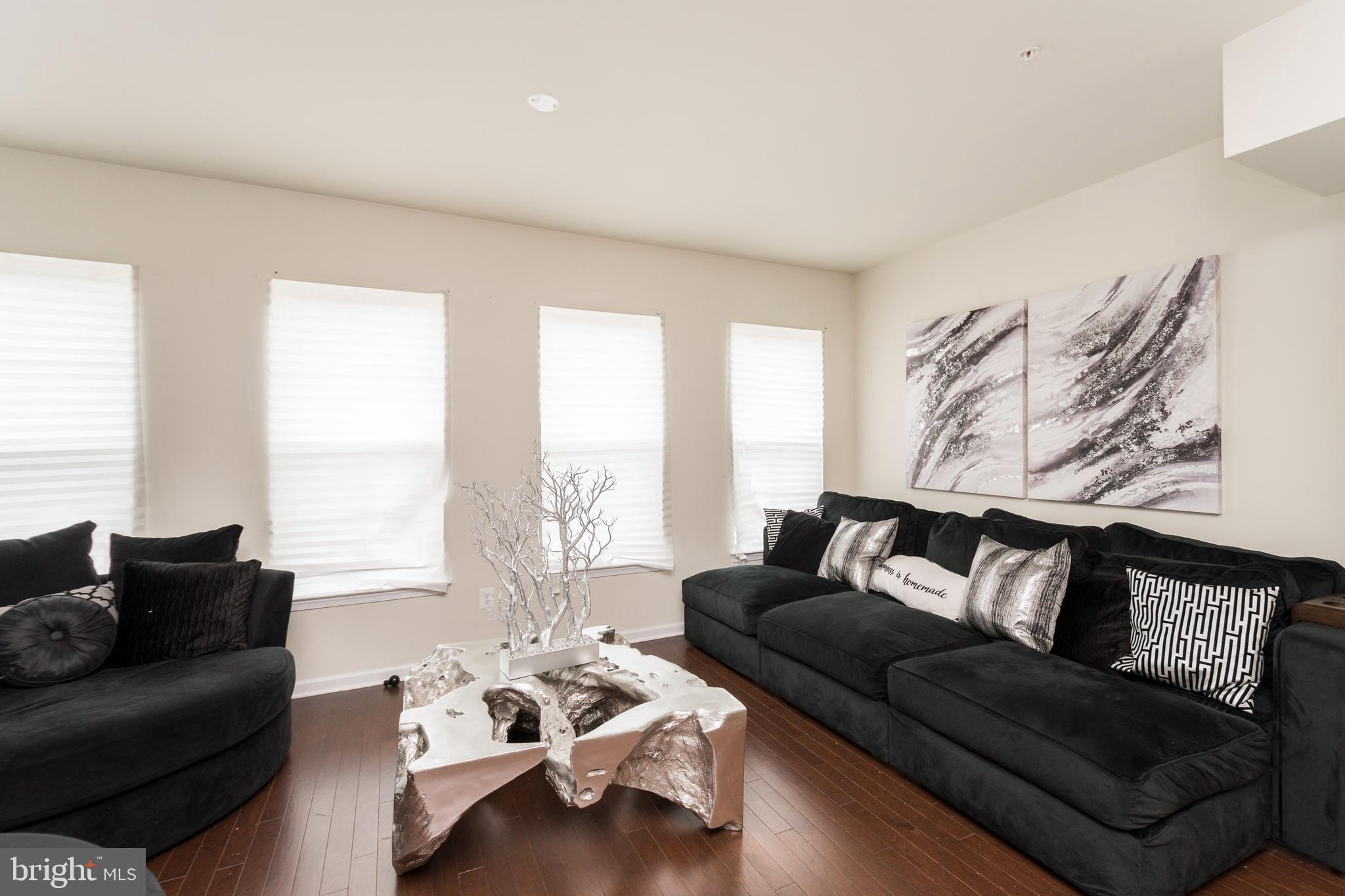 SMITH HOME FARM - Residential