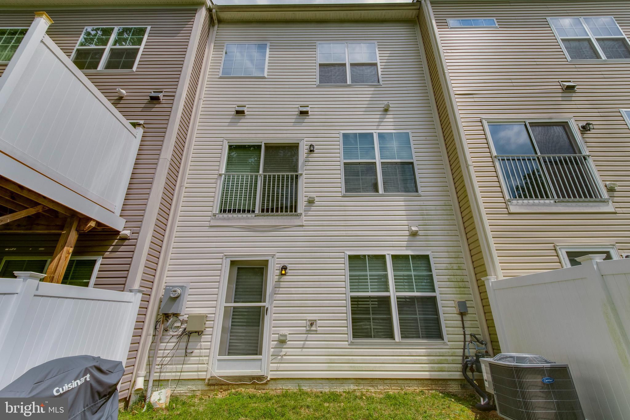 SMITH HOME FARM - Residential