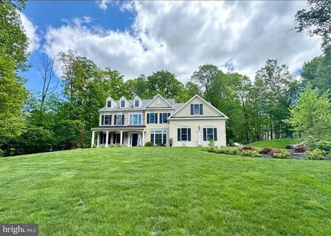91 Woodland Drive, Honey Brook, PA MLS: PACT2096584