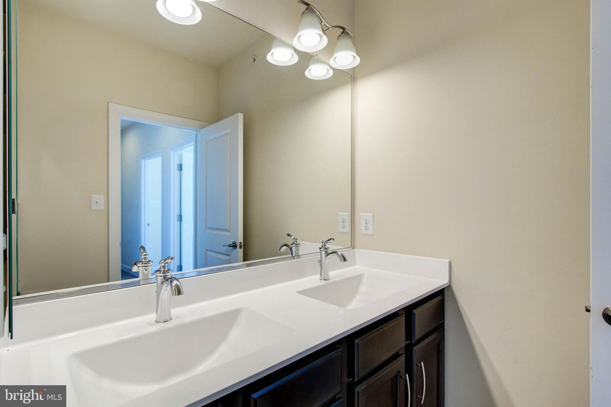 CASCADES VIEW - Residential