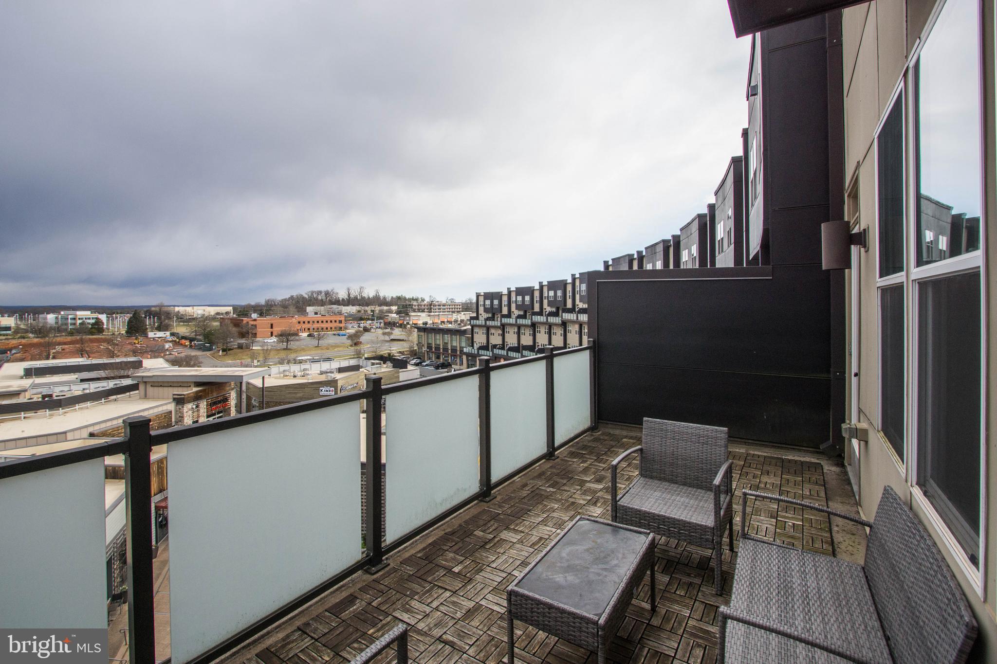 CASCADES VIEW - Residential