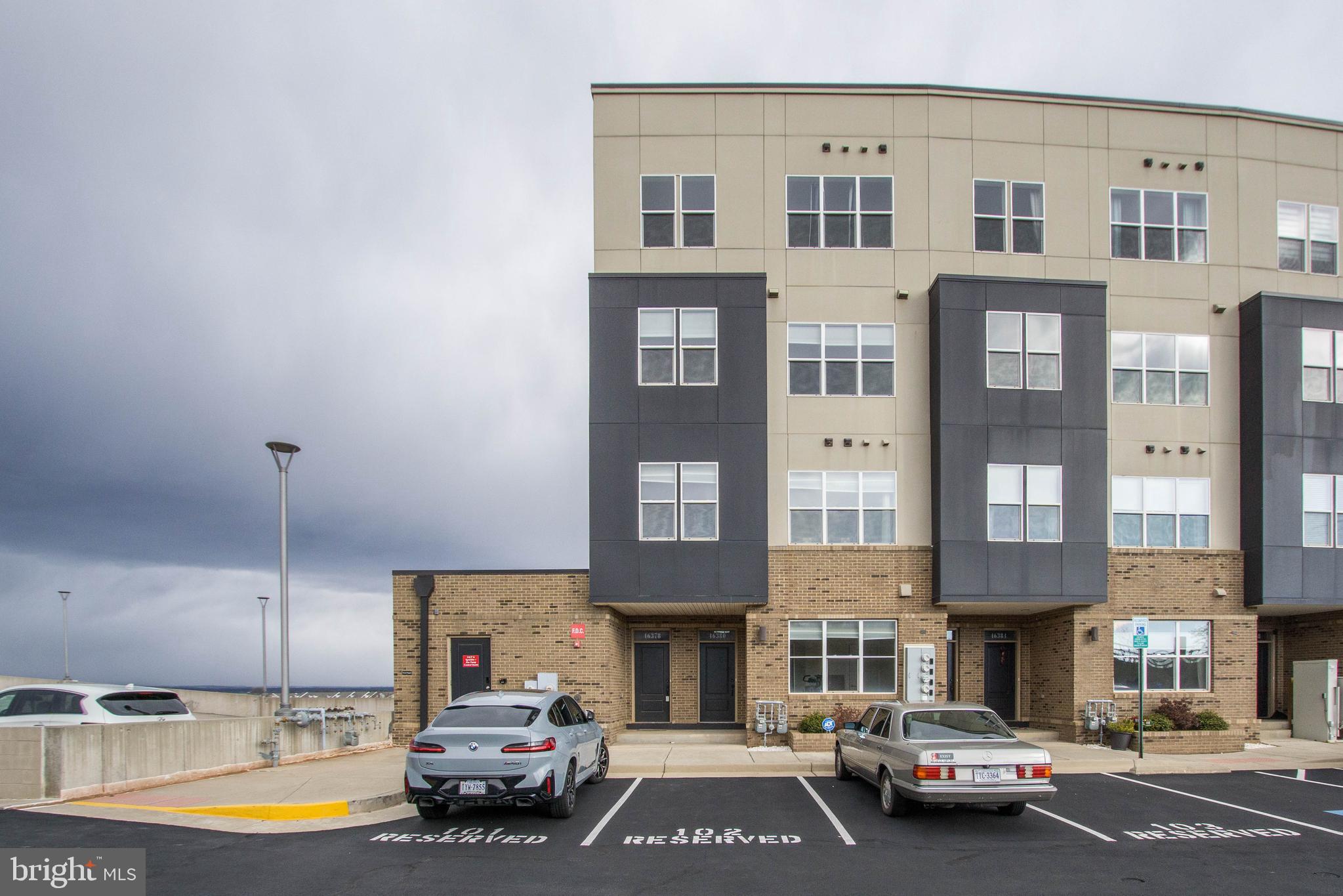 CASCADES VIEW - Residential