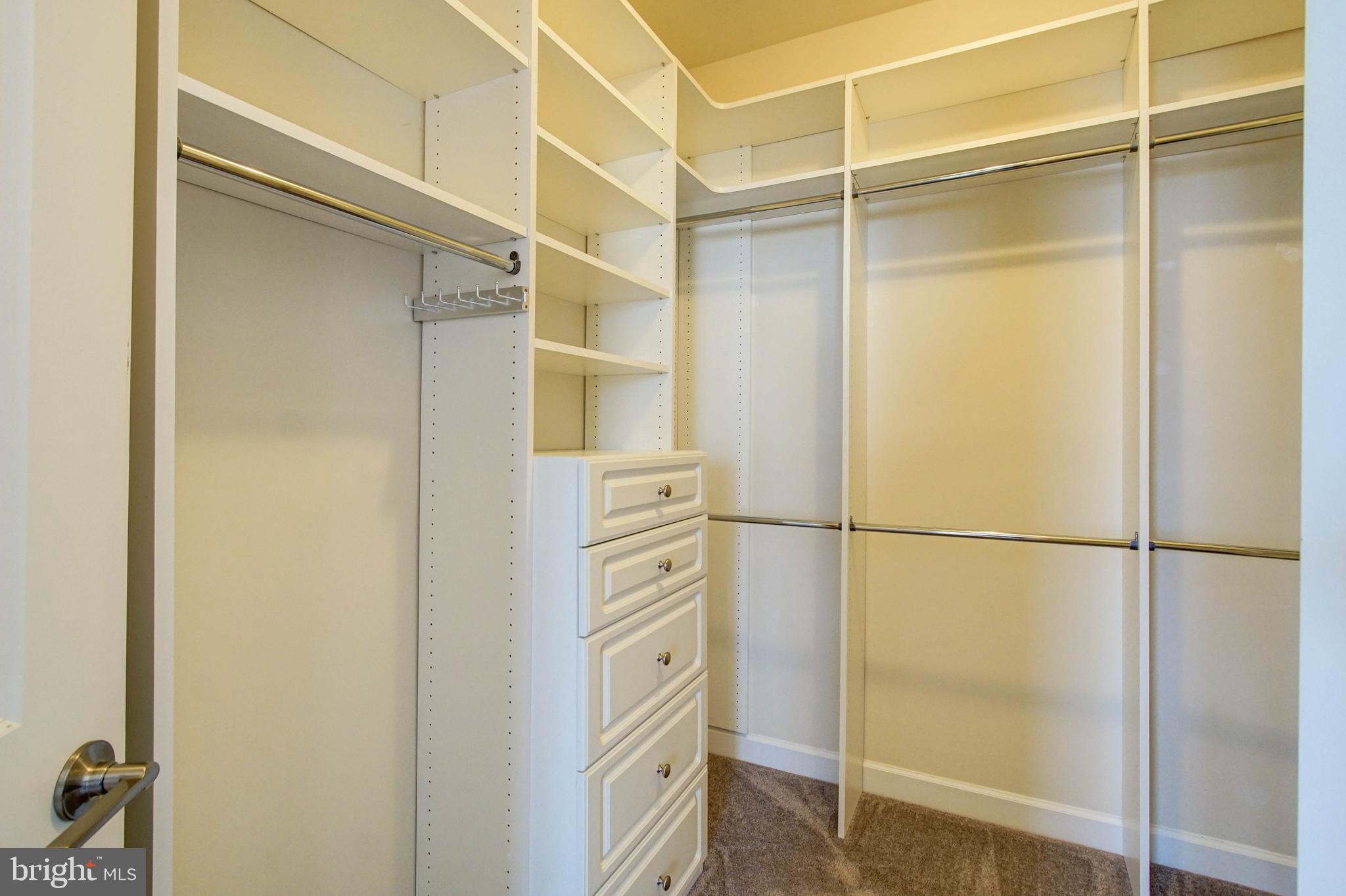 CASCADES VIEW - Residential