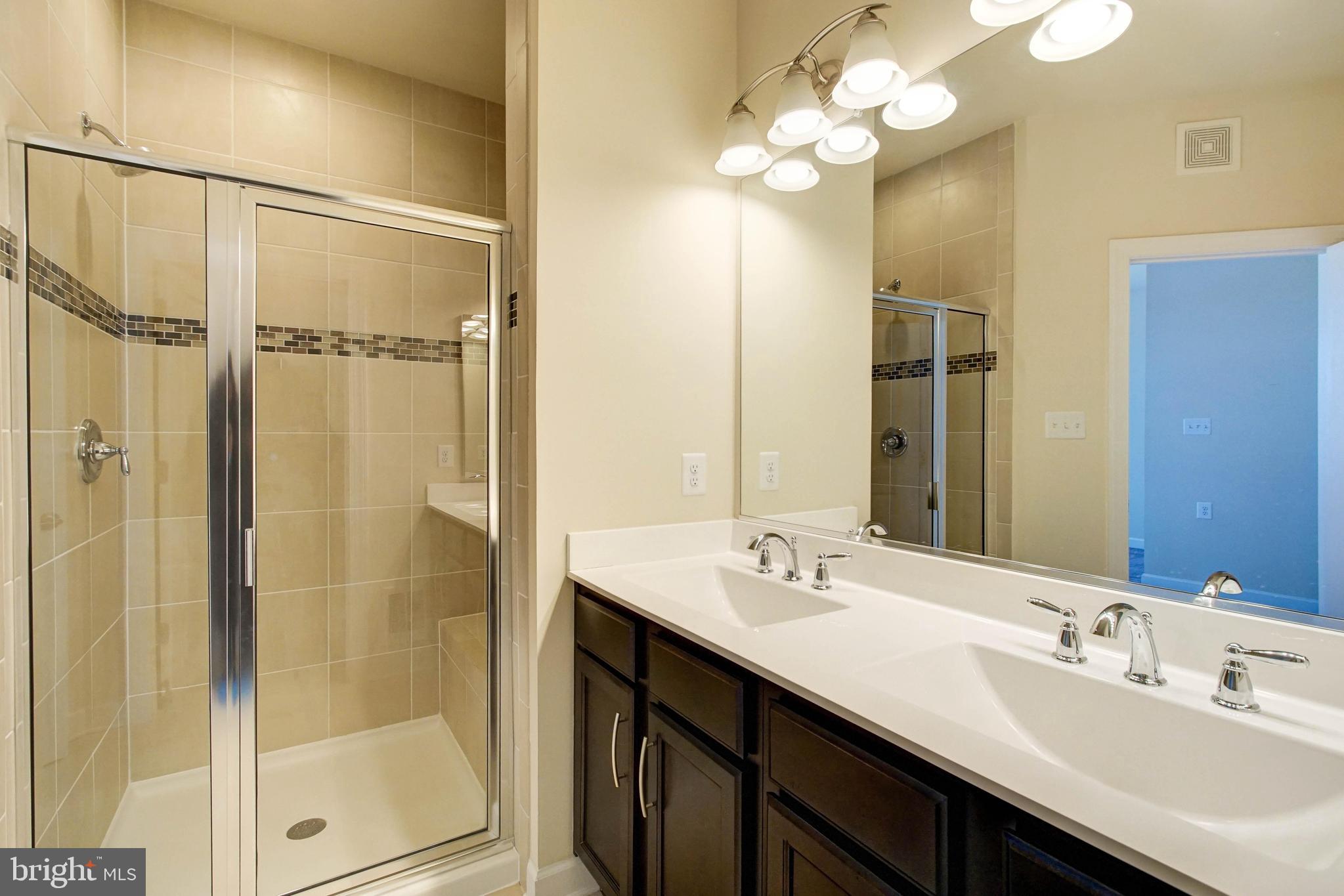 CASCADES VIEW - Residential