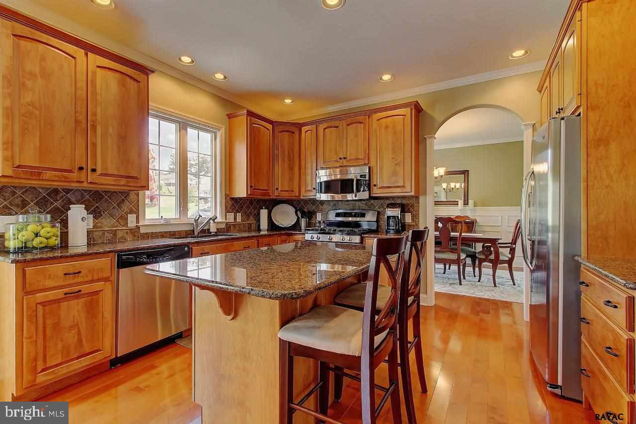 ORCHARD HILLS - Residential