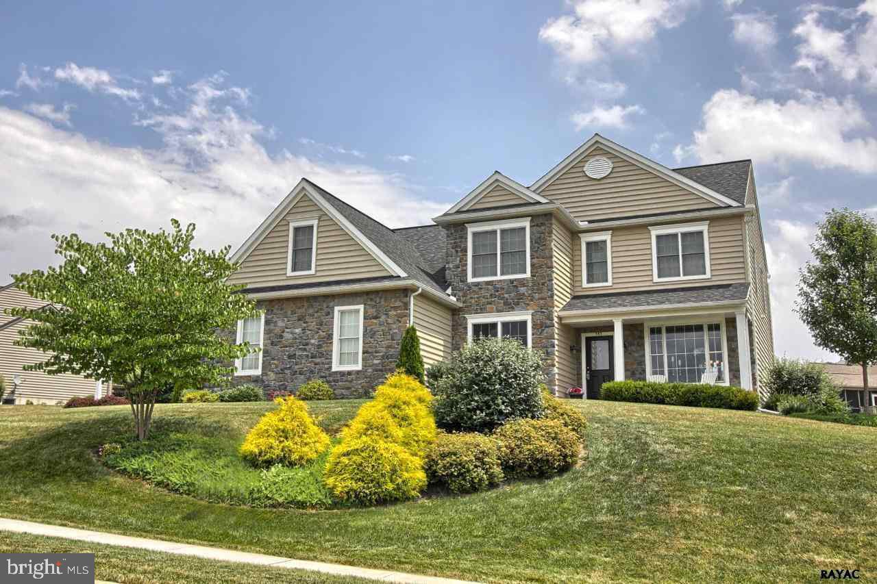 ORCHARD HILLS - Residential