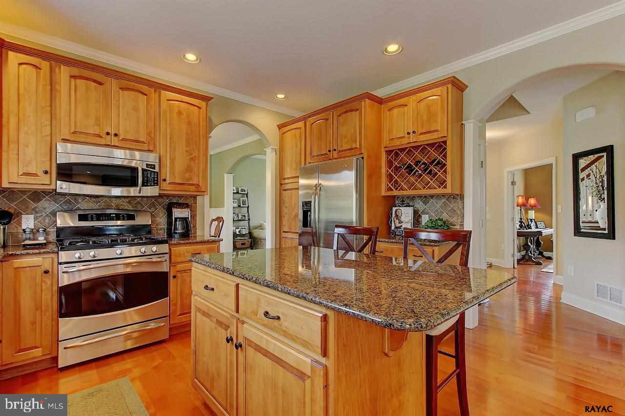 ORCHARD HILLS - Residential