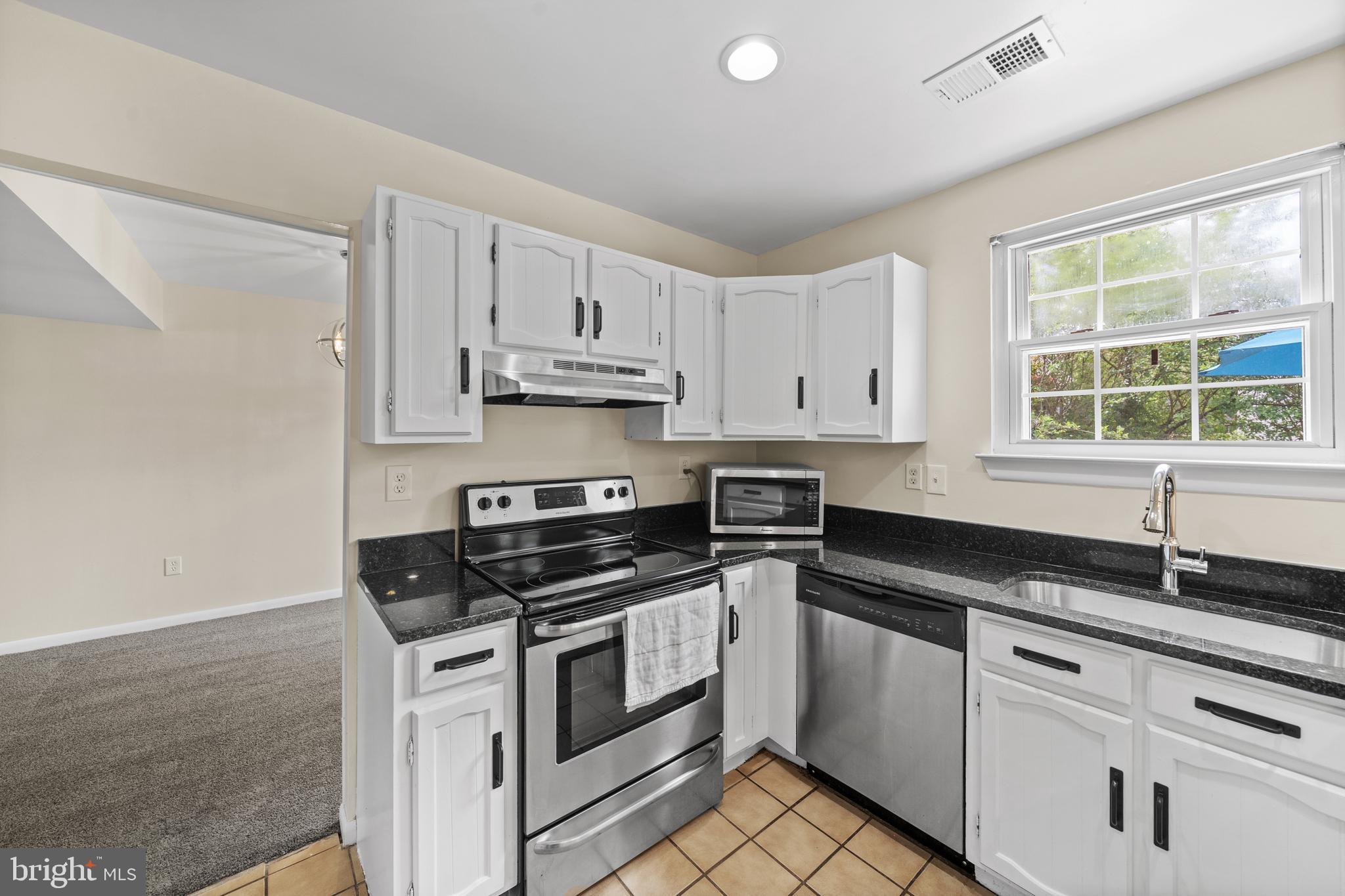 ST CHARLES SUB - WAKEFIELD - Residential