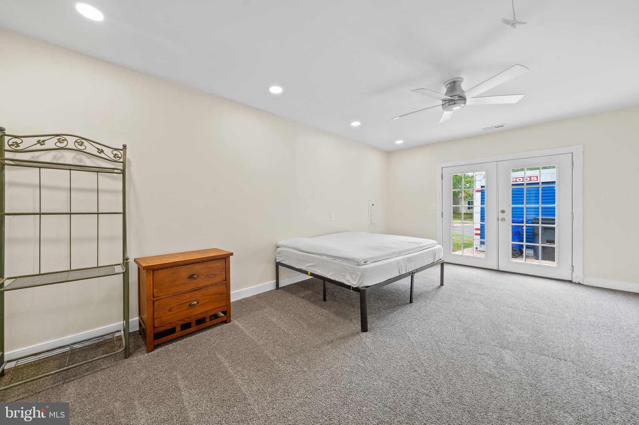 ST CHARLES SUB - WAKEFIELD - Residential