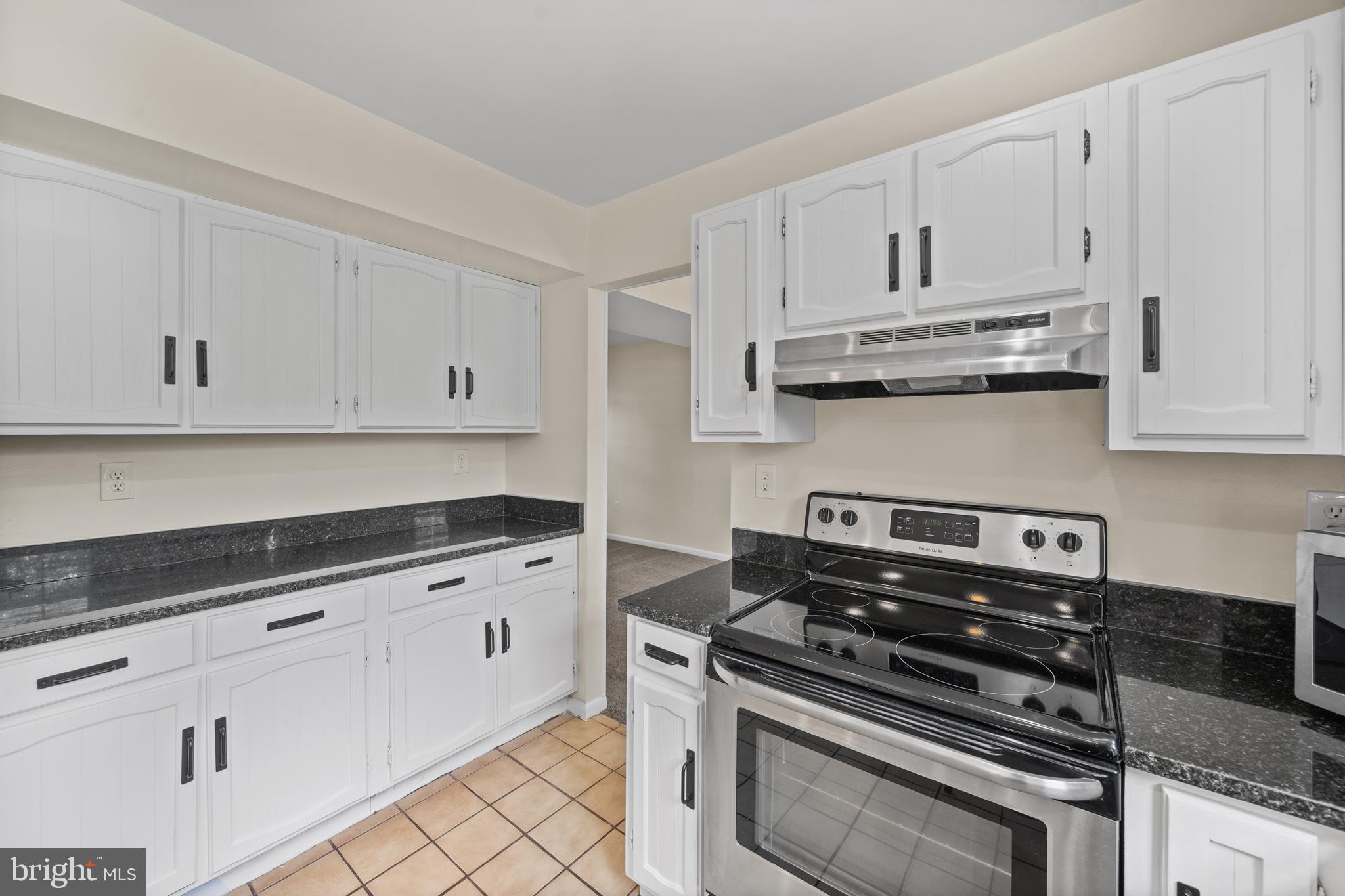 ST CHARLES SUB - WAKEFIELD - Residential