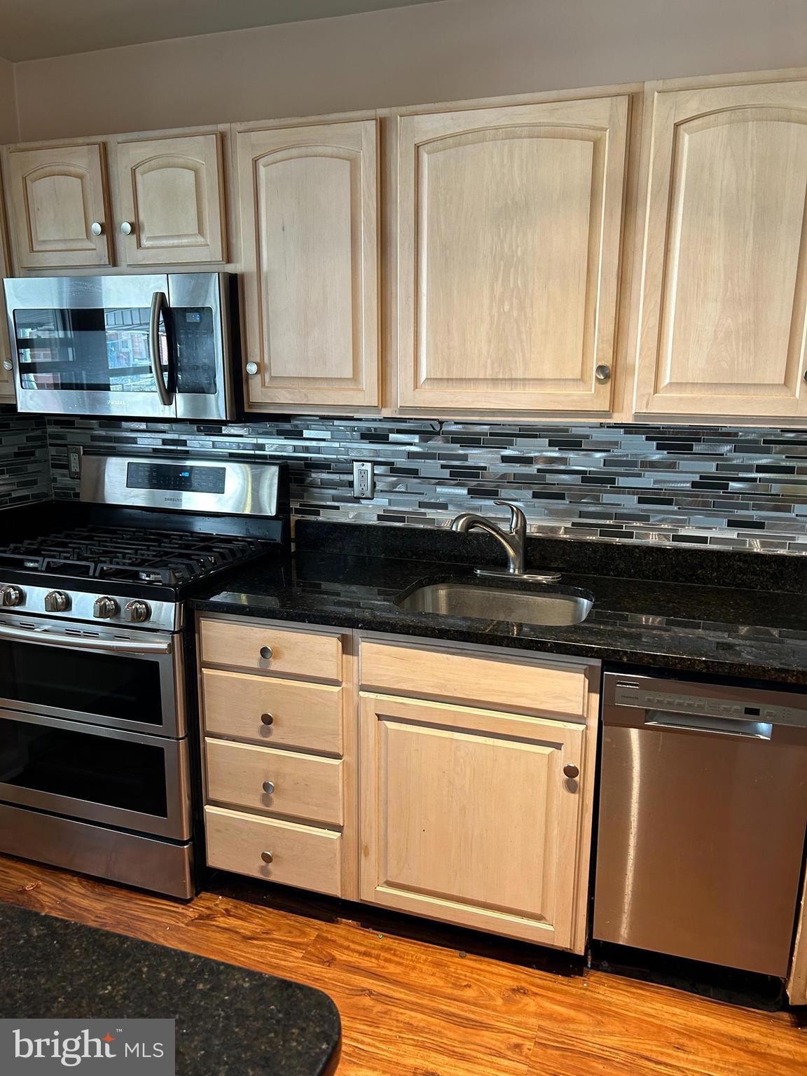STANBROOK - Residential Lease