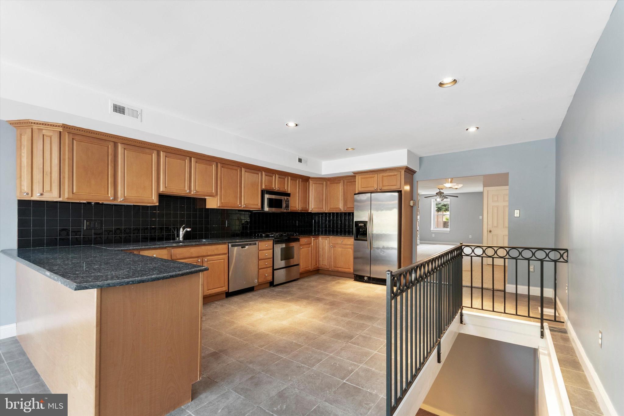 ROXBOROUGH - Residential