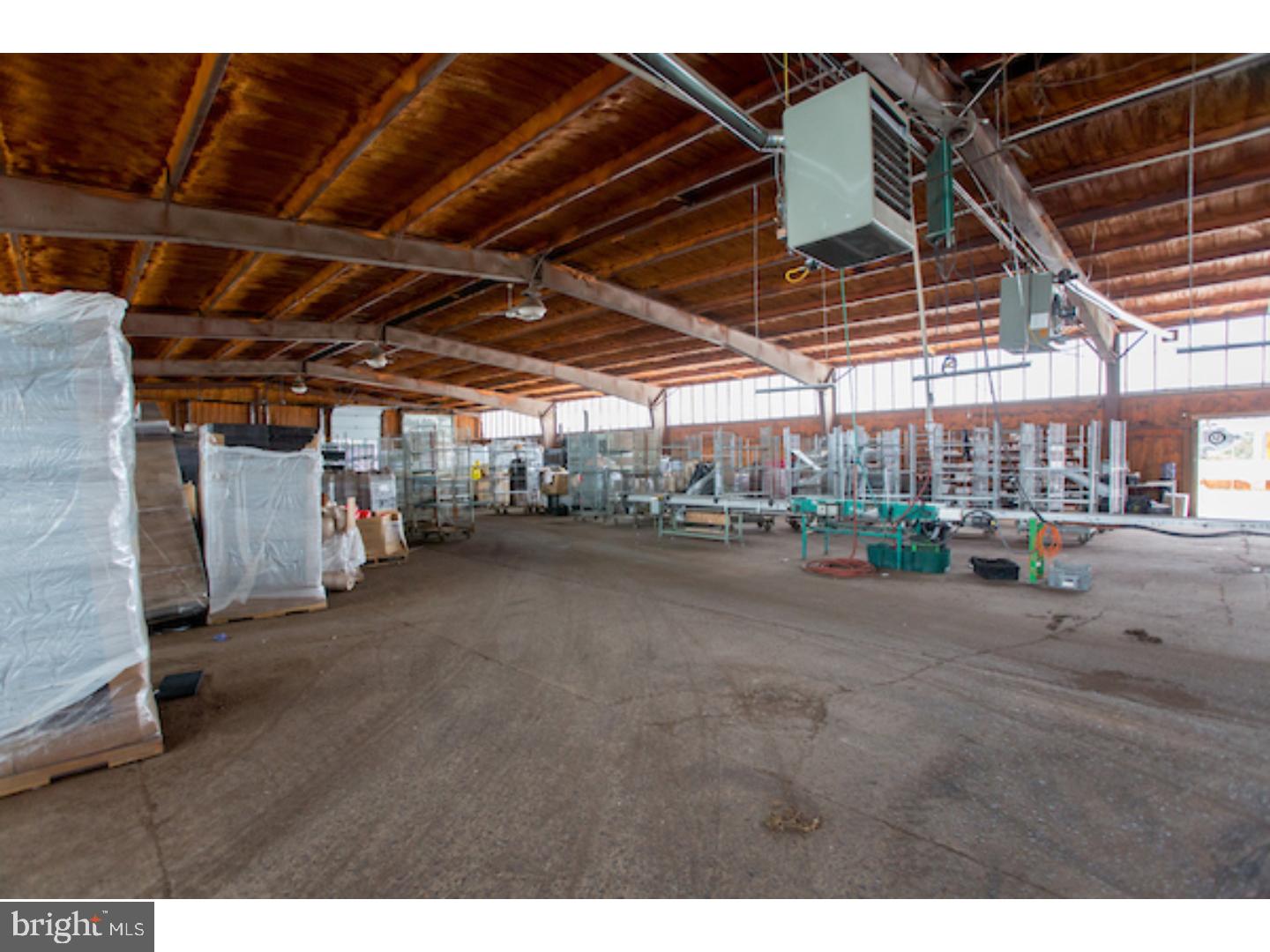 AMBERLEIGH - Commercial Sale