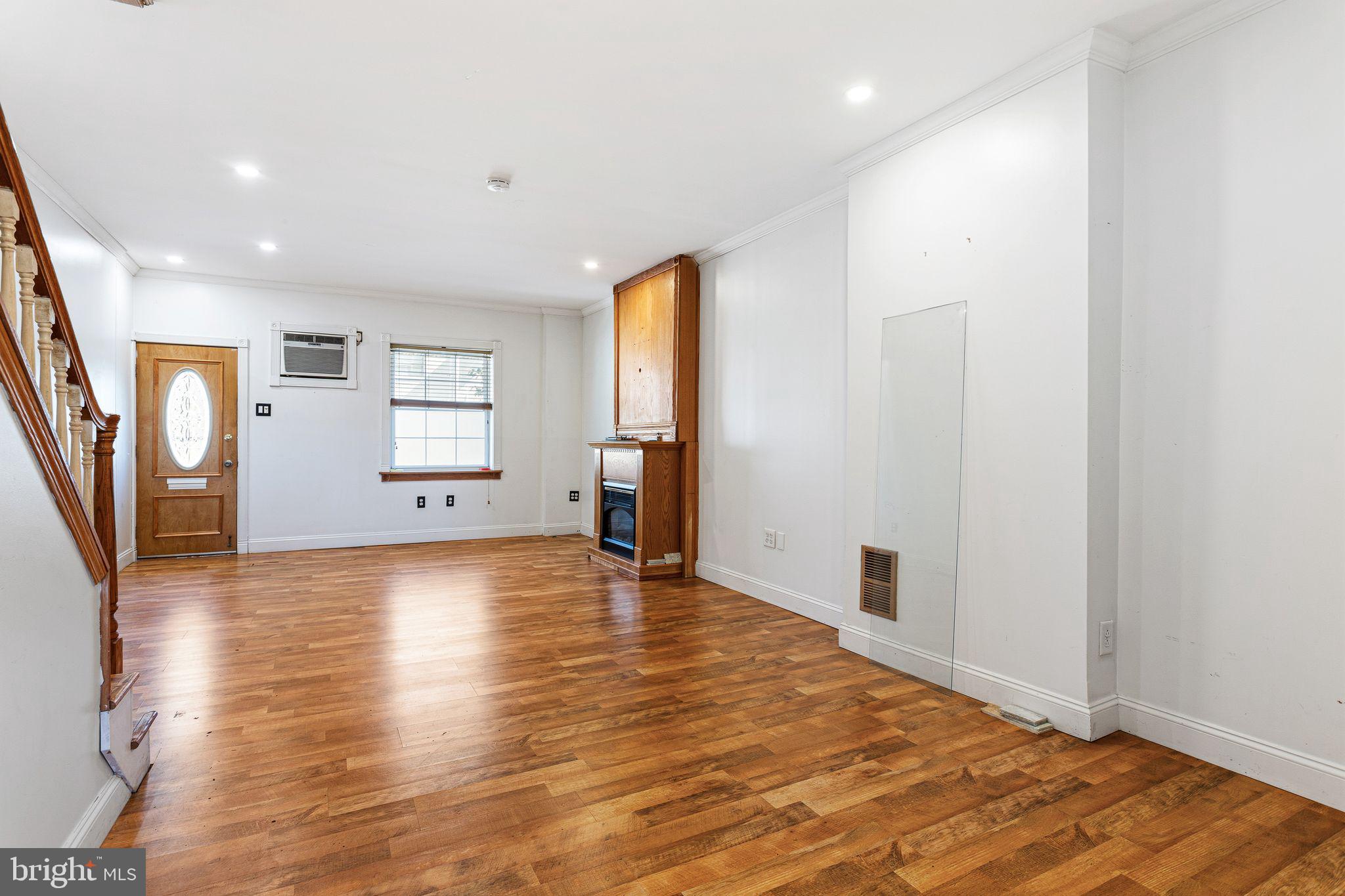 3922 MANAYUNK AVENUE