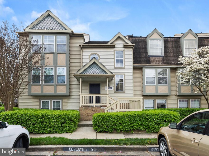 Wonderful light-filled penthouse unit is ready for your personal touches! Bright & open living space highlighted by vaulted ceilings, skylights, and wood-burning fireplace - the perfect spot to spend cold winter evenings! Kitchen boasts stainless steel appliances, solid-wood cabinetry, and breakfast bar. Sliding-glass door leads to a wonderful balcony overlooking common area. Locked storage unit offers you additional storage space! You’ll love the primary bedroom twin closets, vaulted ceiling, and loads of windows.  Separate Den makes for perfect home office or second bedroom with built-ins and access to the balcony. Washer and Dryer are located in the unit. Enjoy the community amenities including lake with walking path, outdoor pool, tennis courts, playground & community center. Just mins to shopping, restaurants & amenities. EZ access to Routes 1, 198, 197, I-95 and B/W Parkway. Offer Today!