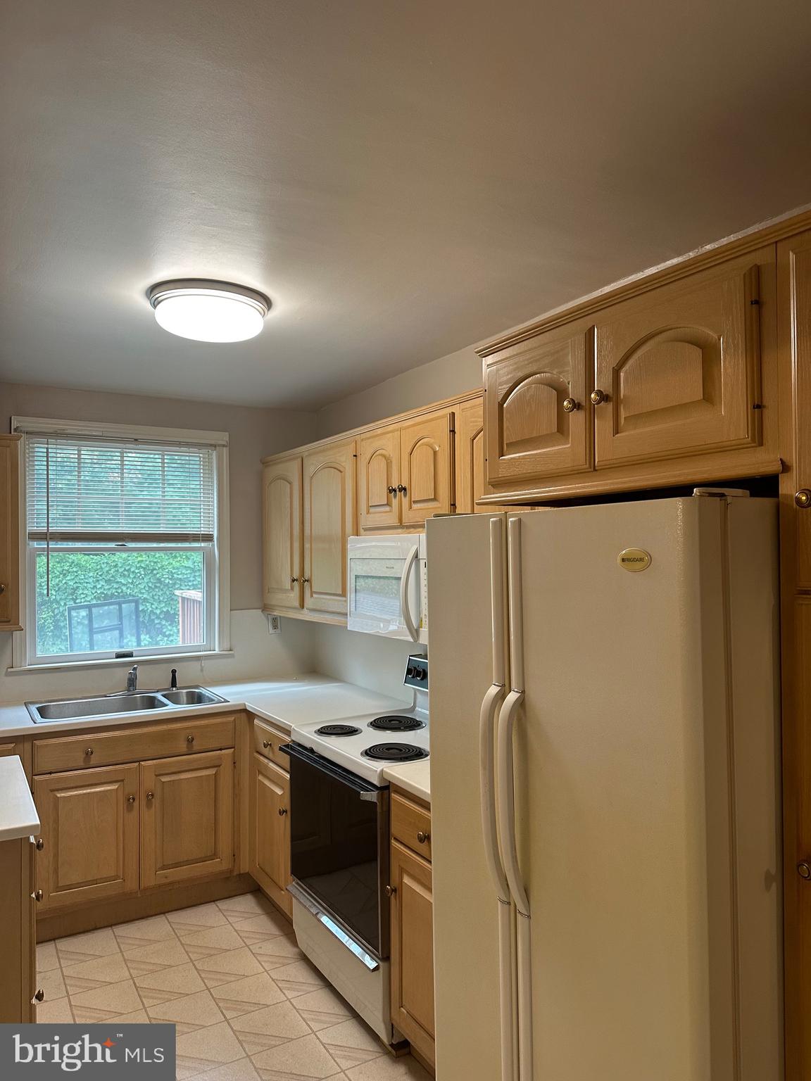 DREXEL PARK GARDEN - Residential Lease