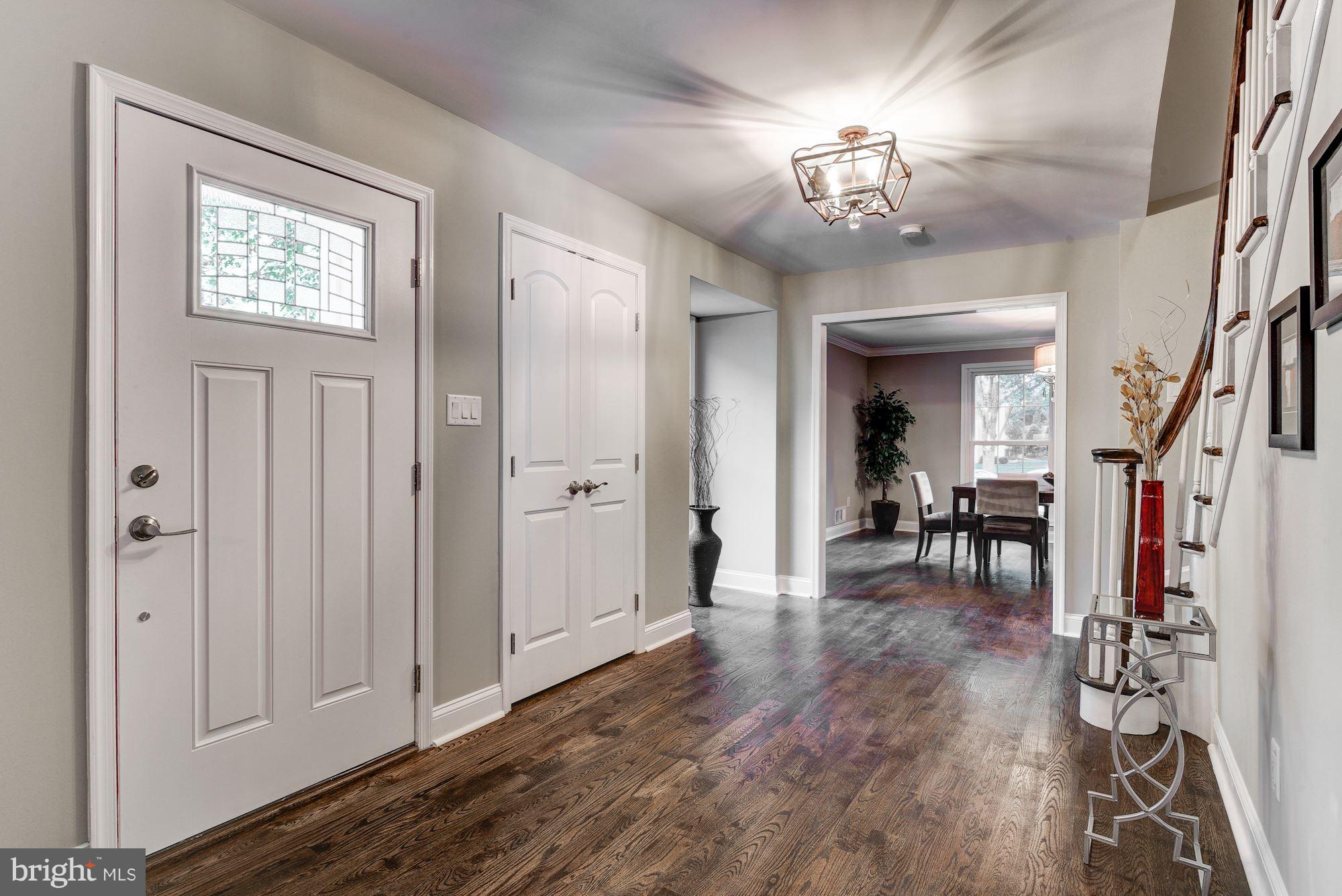 RIVER FALLS - Residential