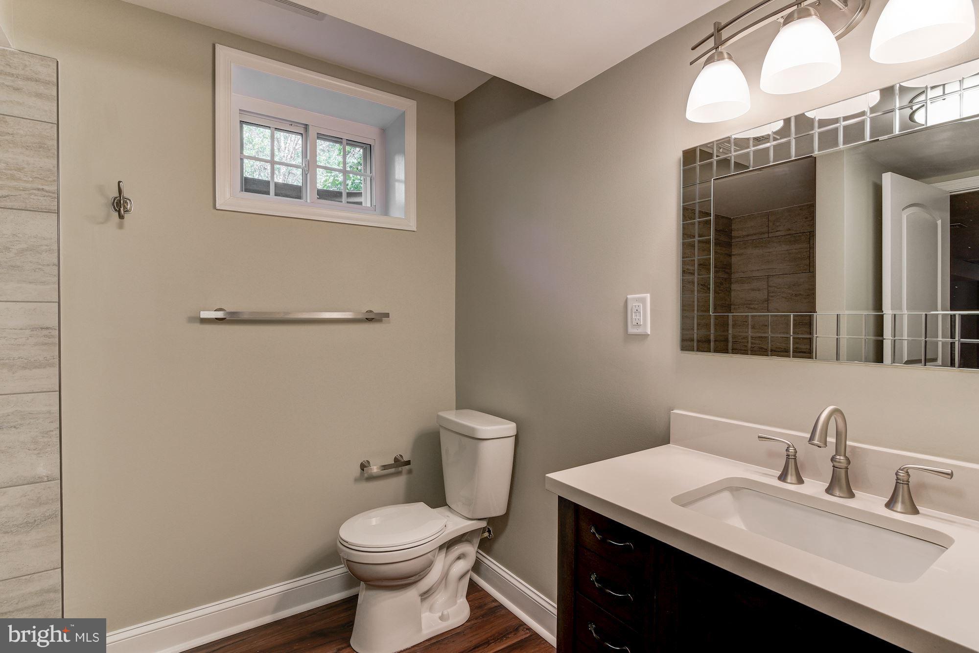 RIVER FALLS - Residential