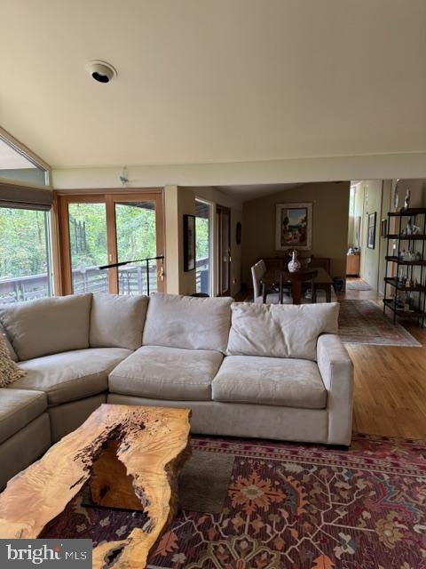 VALLEY FORGE MTN - Residential