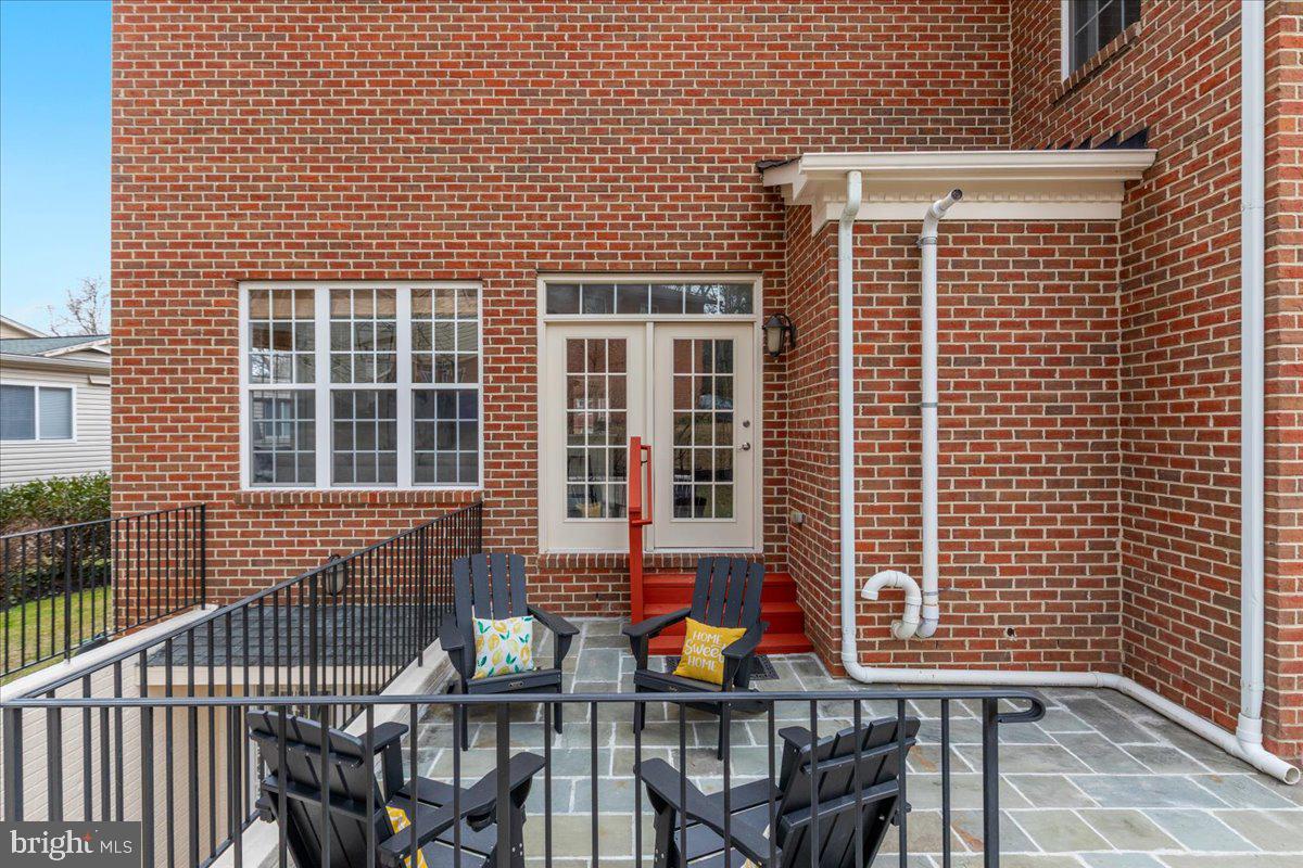 BURNING TREE VALLEY - Residential