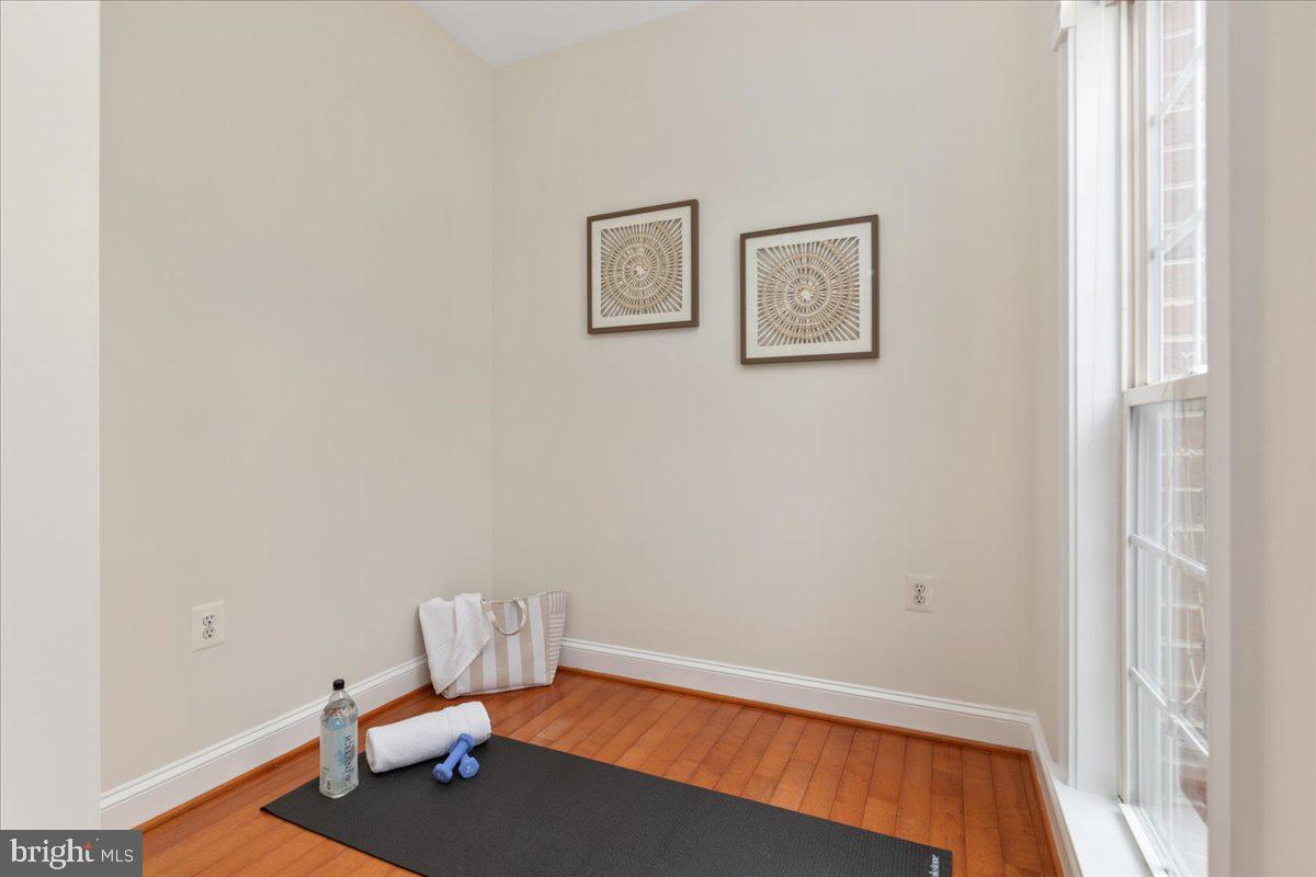 BURNING TREE VALLEY - Residential