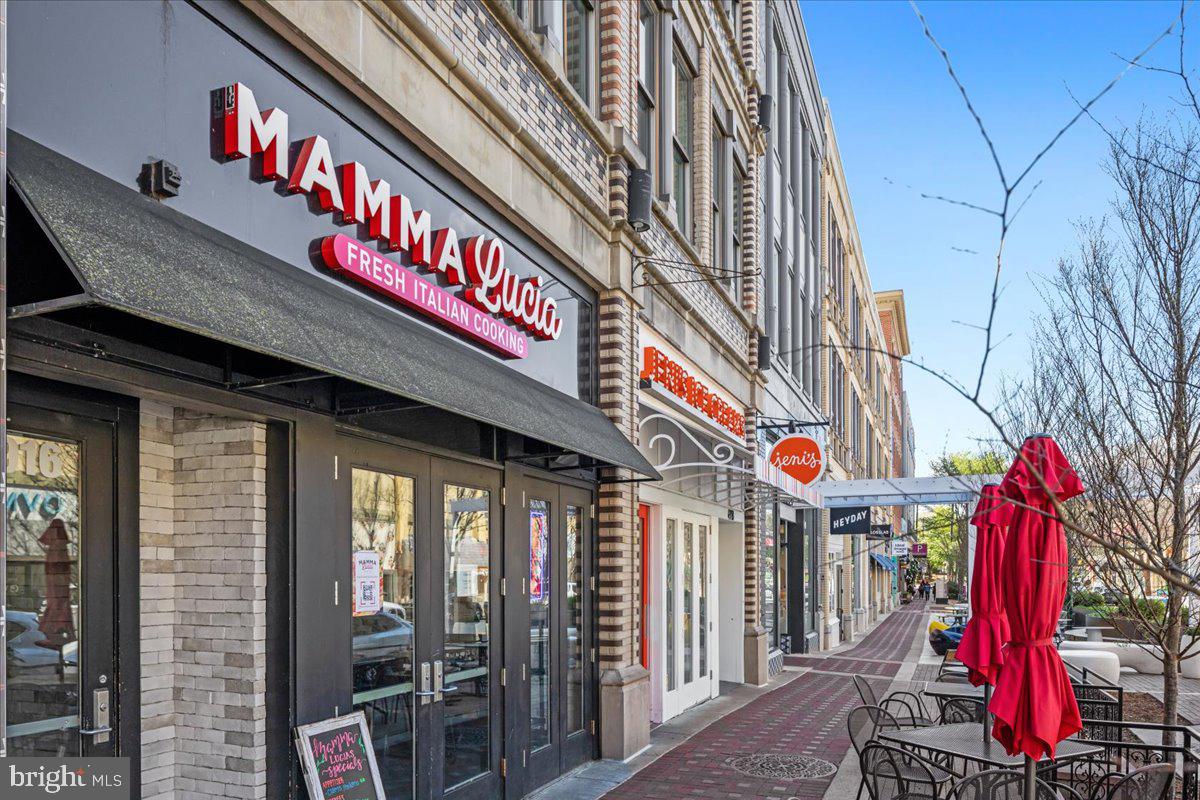 BURNING TREE VALLEY - Residential