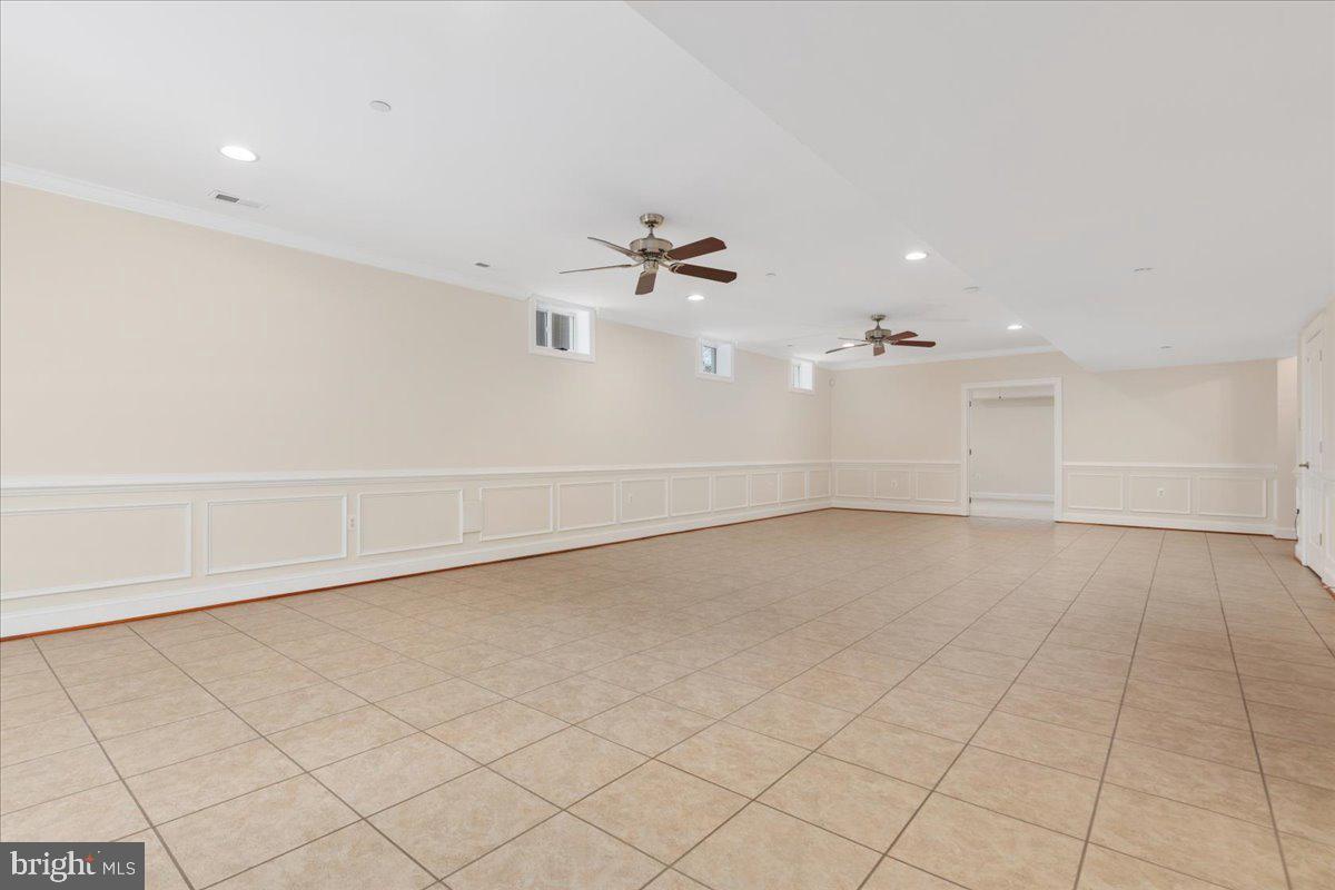 BURNING TREE VALLEY - Residential