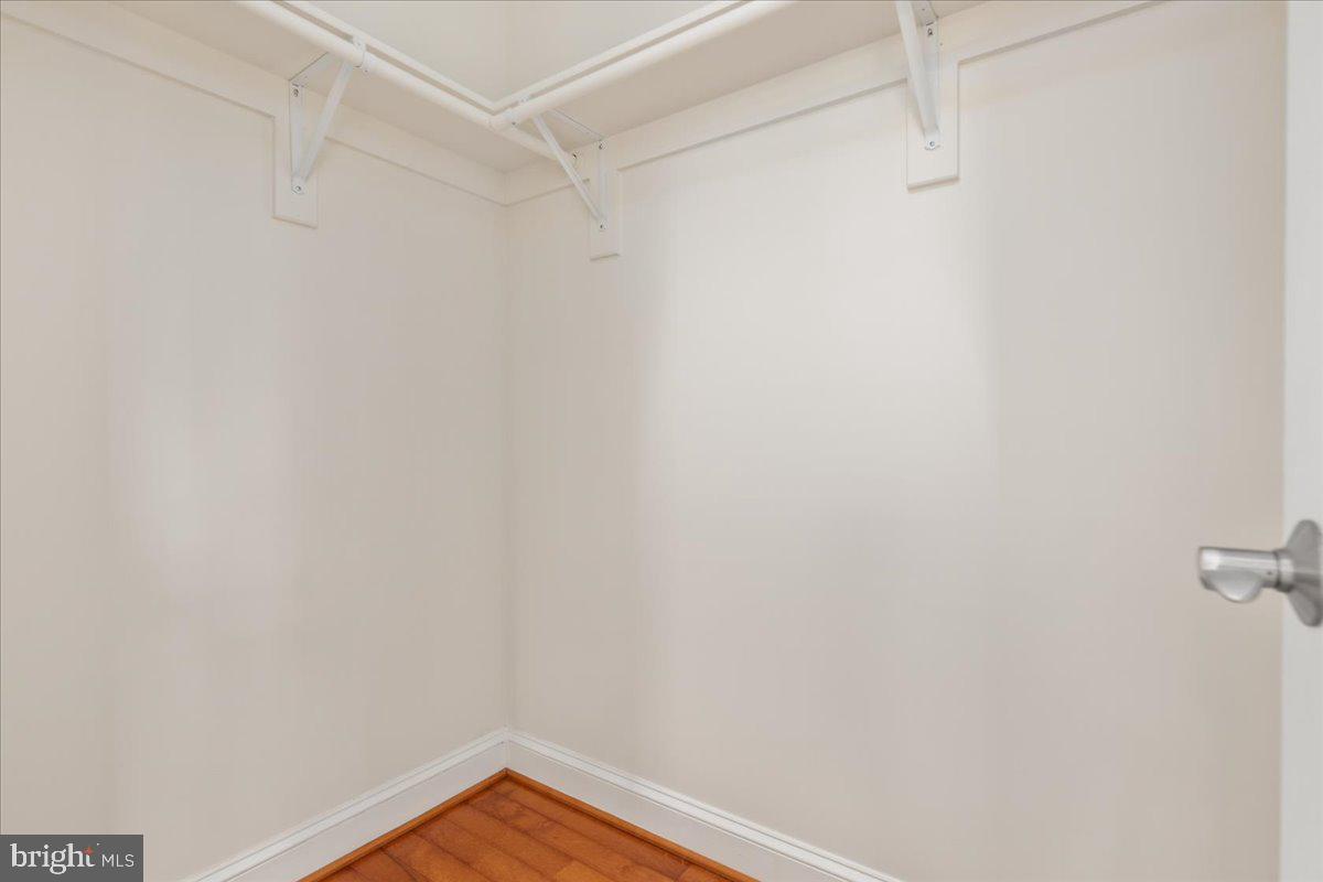 BURNING TREE VALLEY - Residential