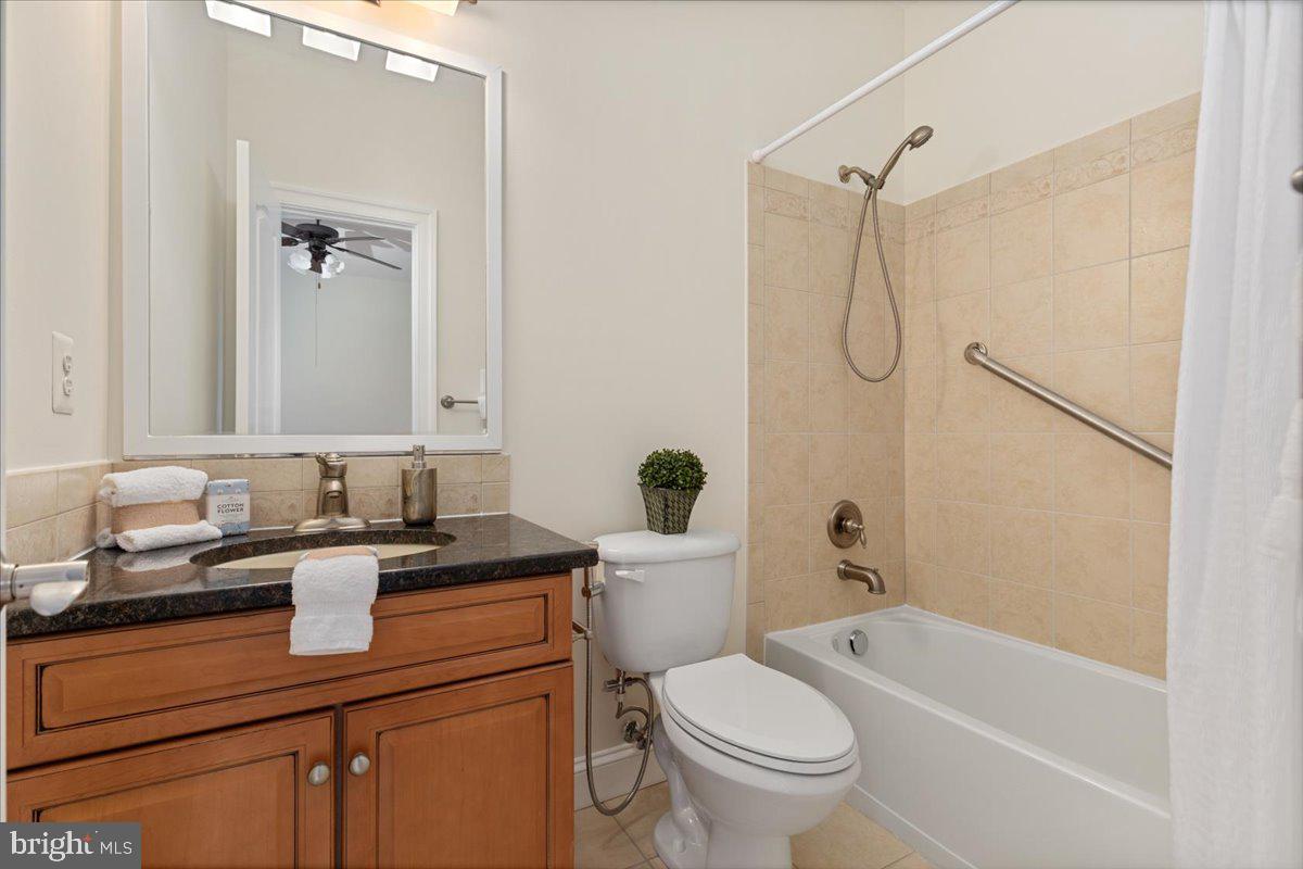 BURNING TREE VALLEY - Residential