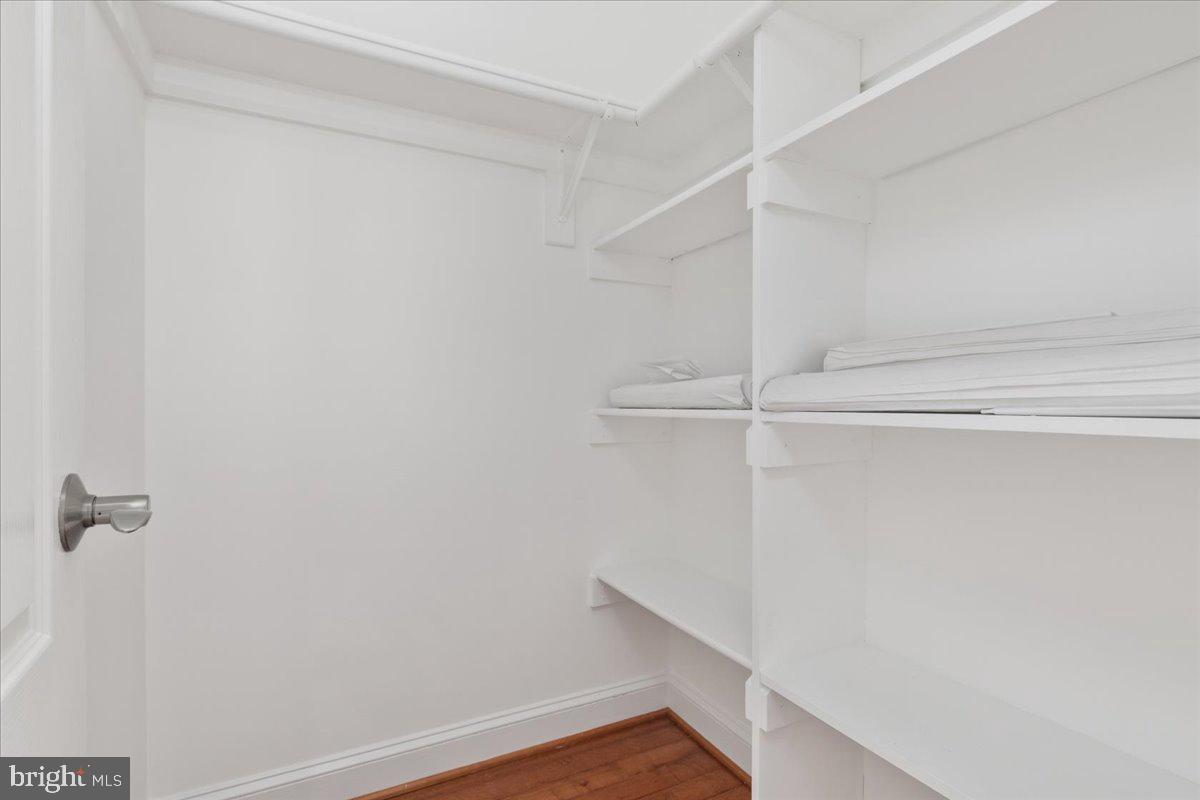 BURNING TREE VALLEY - Residential