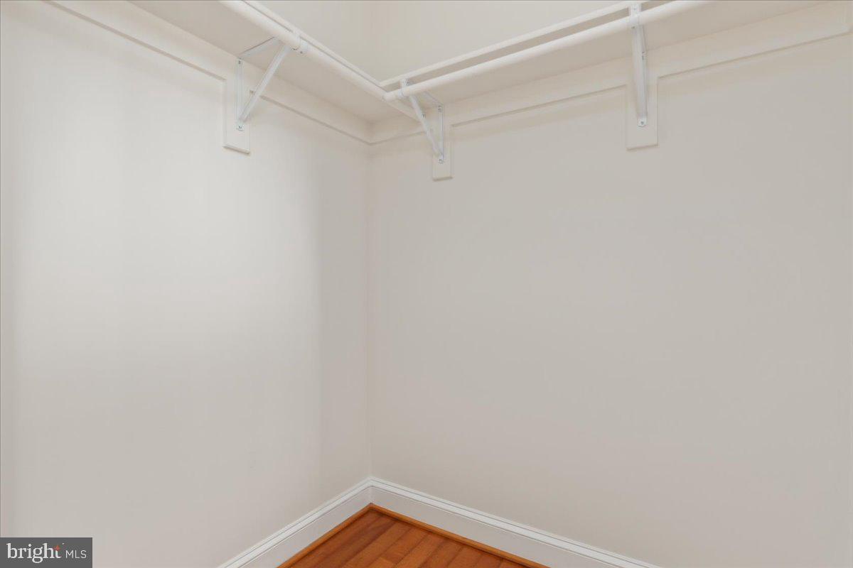 BURNING TREE VALLEY - Residential