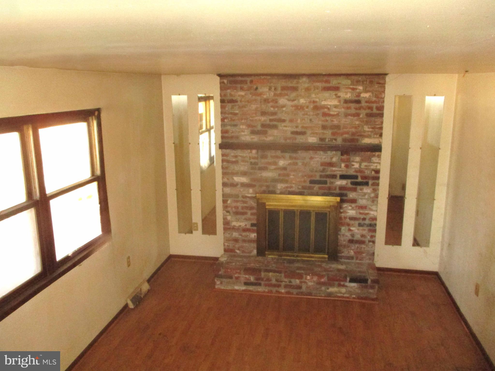 ARUNDEL - Residential